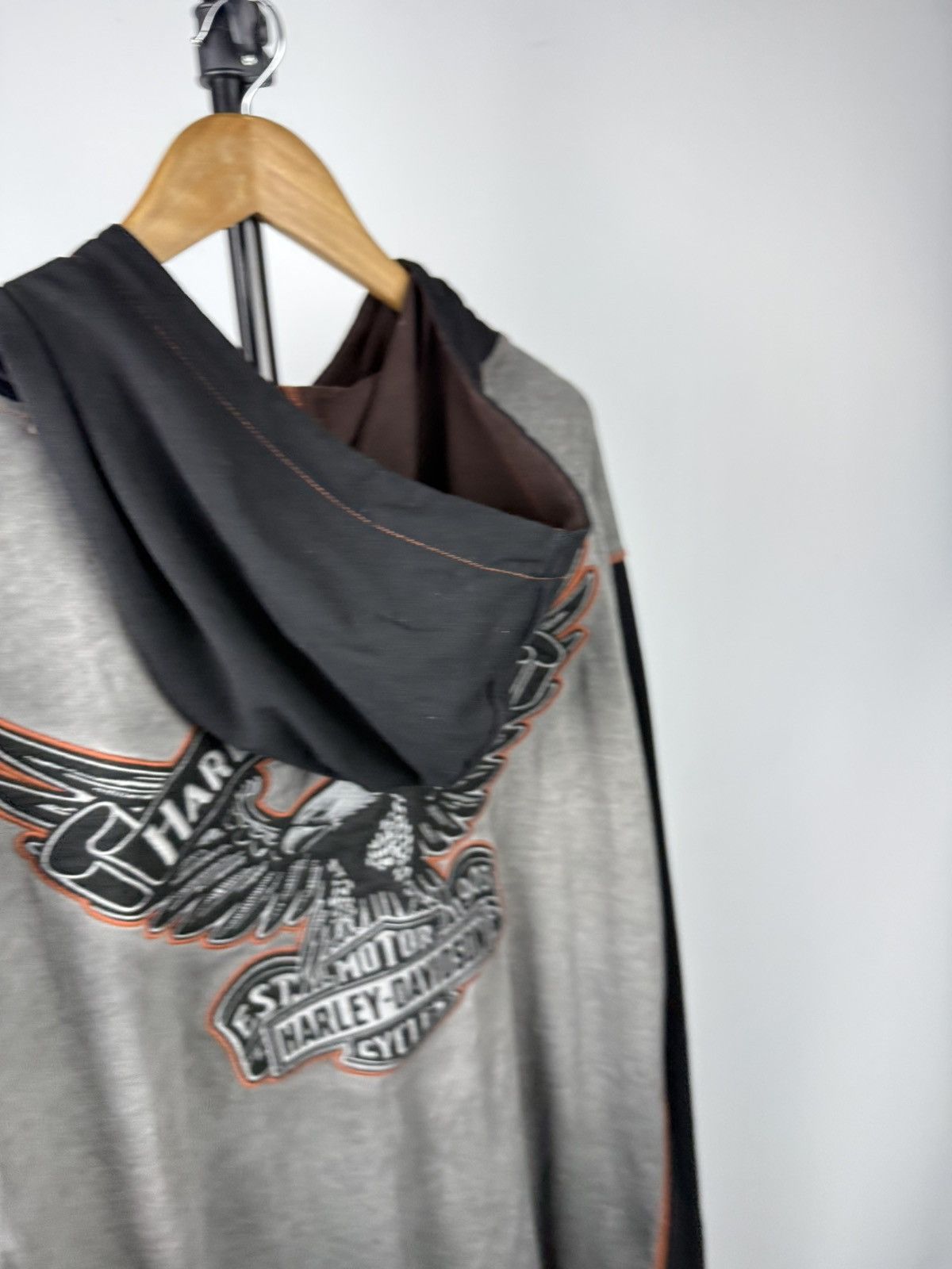 Harley Davidson Retro 00s Harley-Davidson Two-Tone Embroidered Eagle Hoodie Size US XXL / EU 58 / 5 - 12 Thumbnail