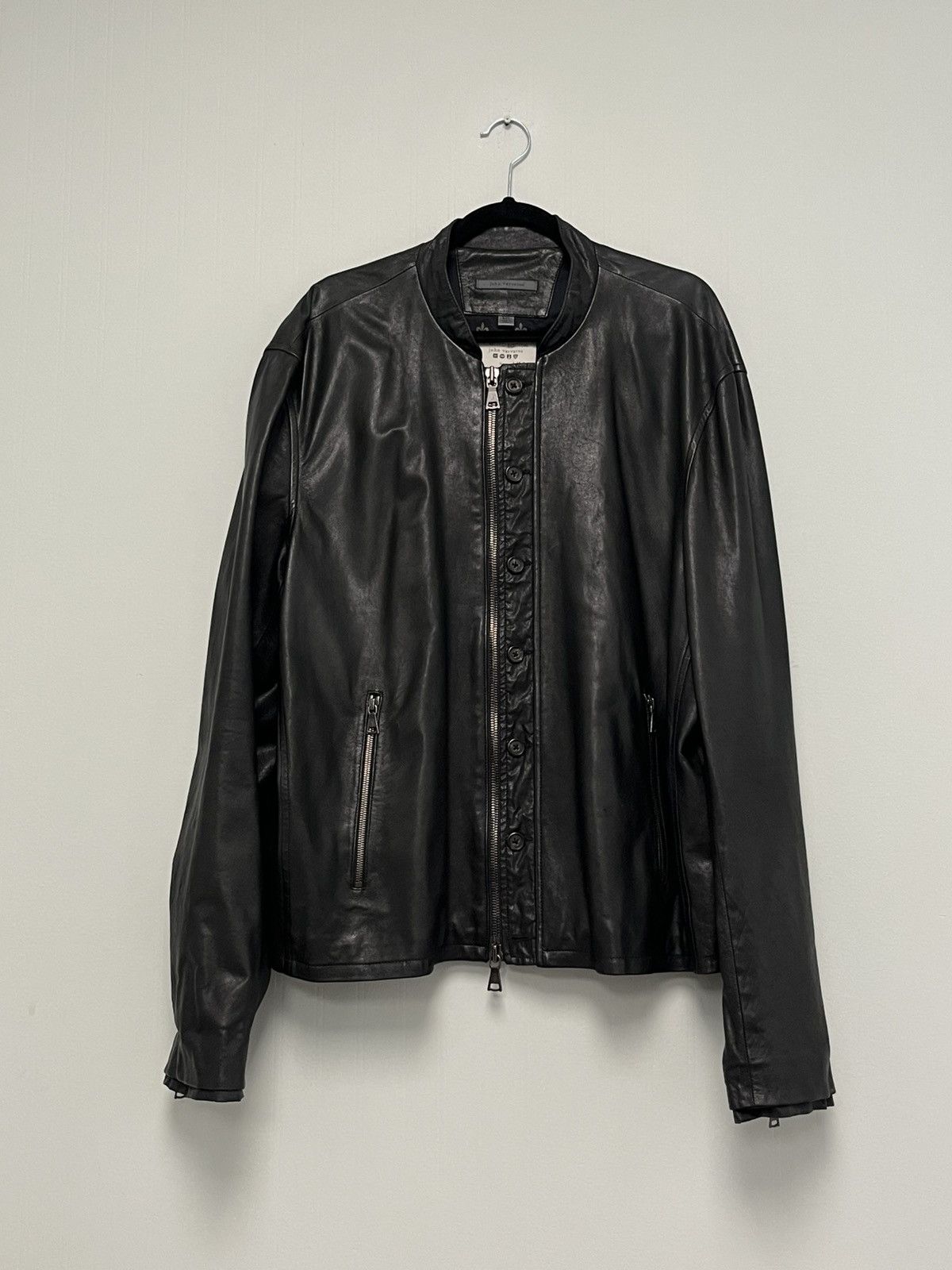 John Varvatos Limited edition leather biker jacket. Size 58x USA 48 XXL Size US XXL / EU 58 / 5 - 1 Thumbnail