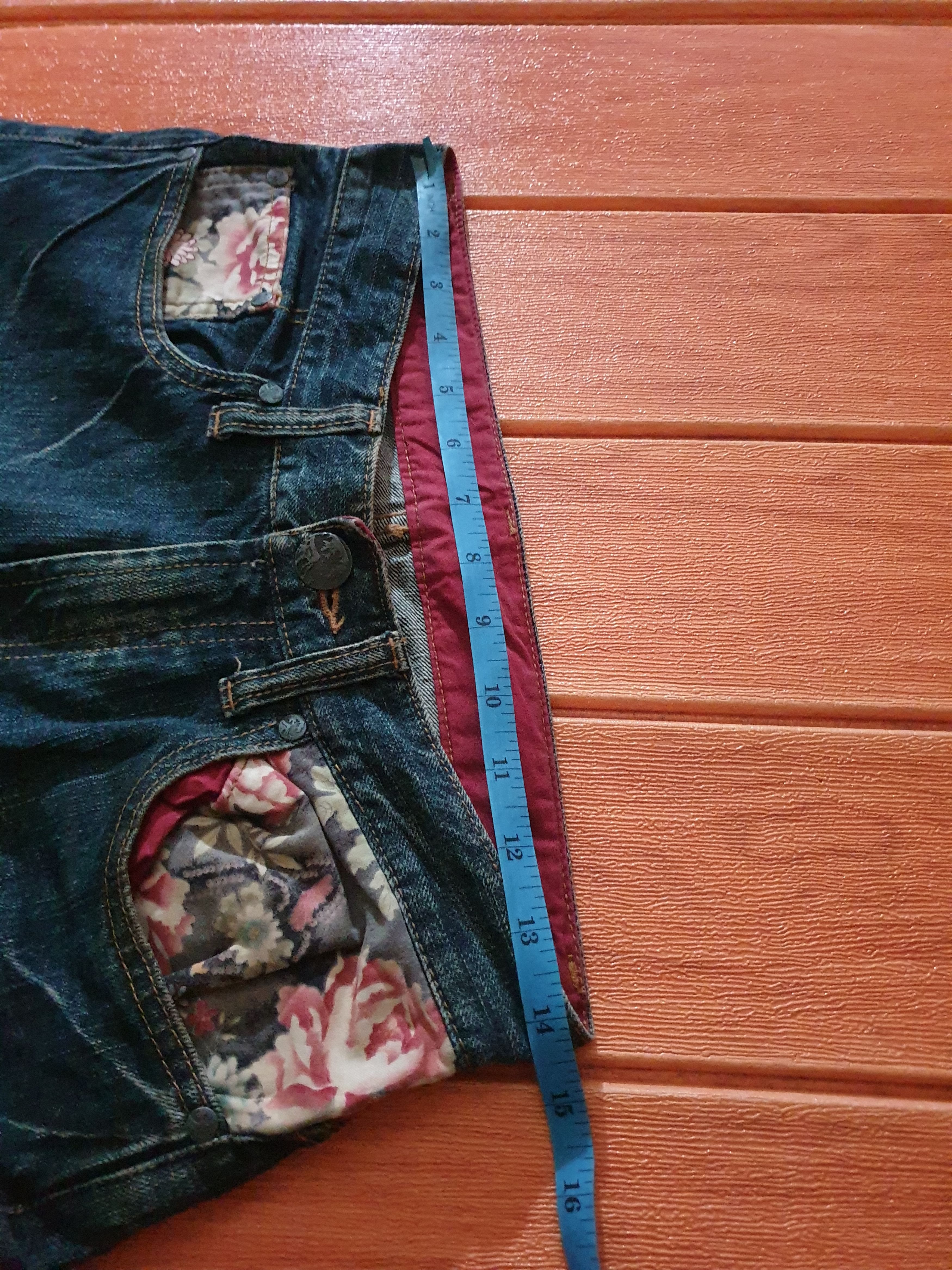 Japanese Brand 💥Koi fish embroidery sukajan denim pant Size US 29 - 10 Thumbnail