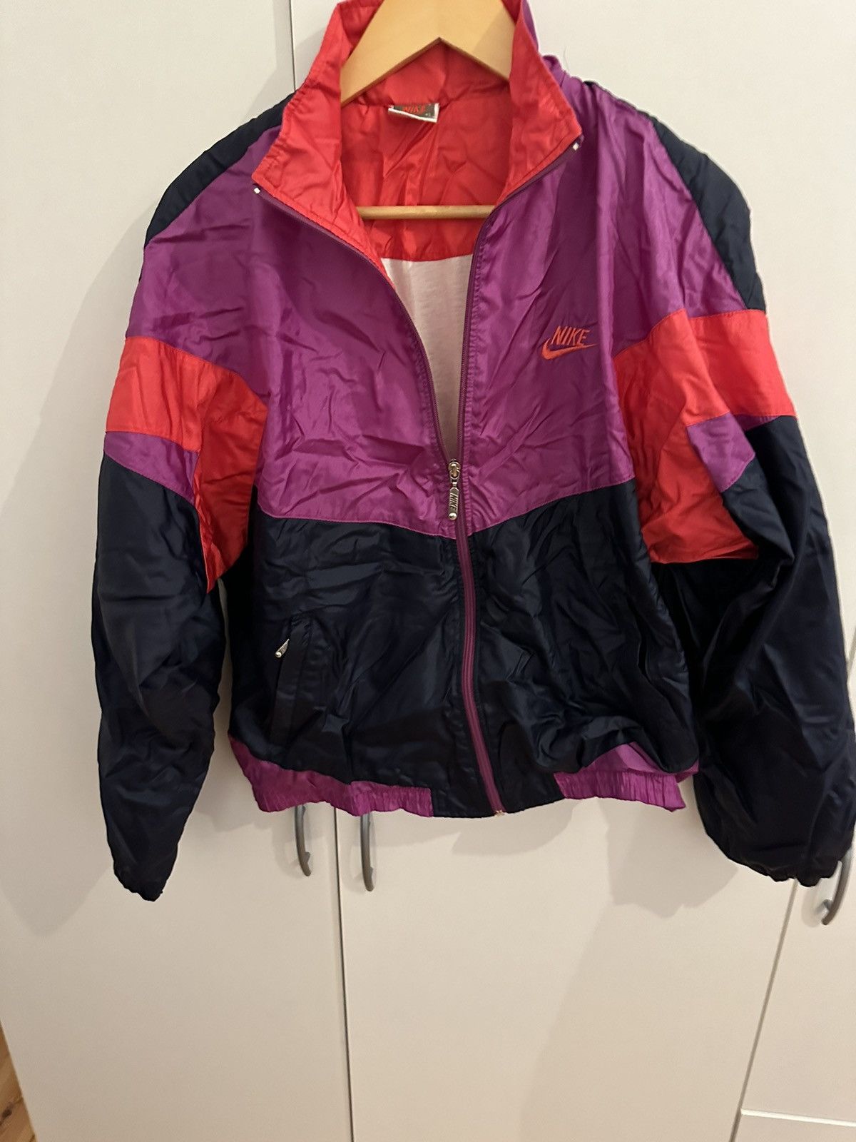 Nike Nike Jacket Windbreaker Size S Vintage Jacke Retro Size US S / EU 44-46 / 1 - 3 Thumbnail