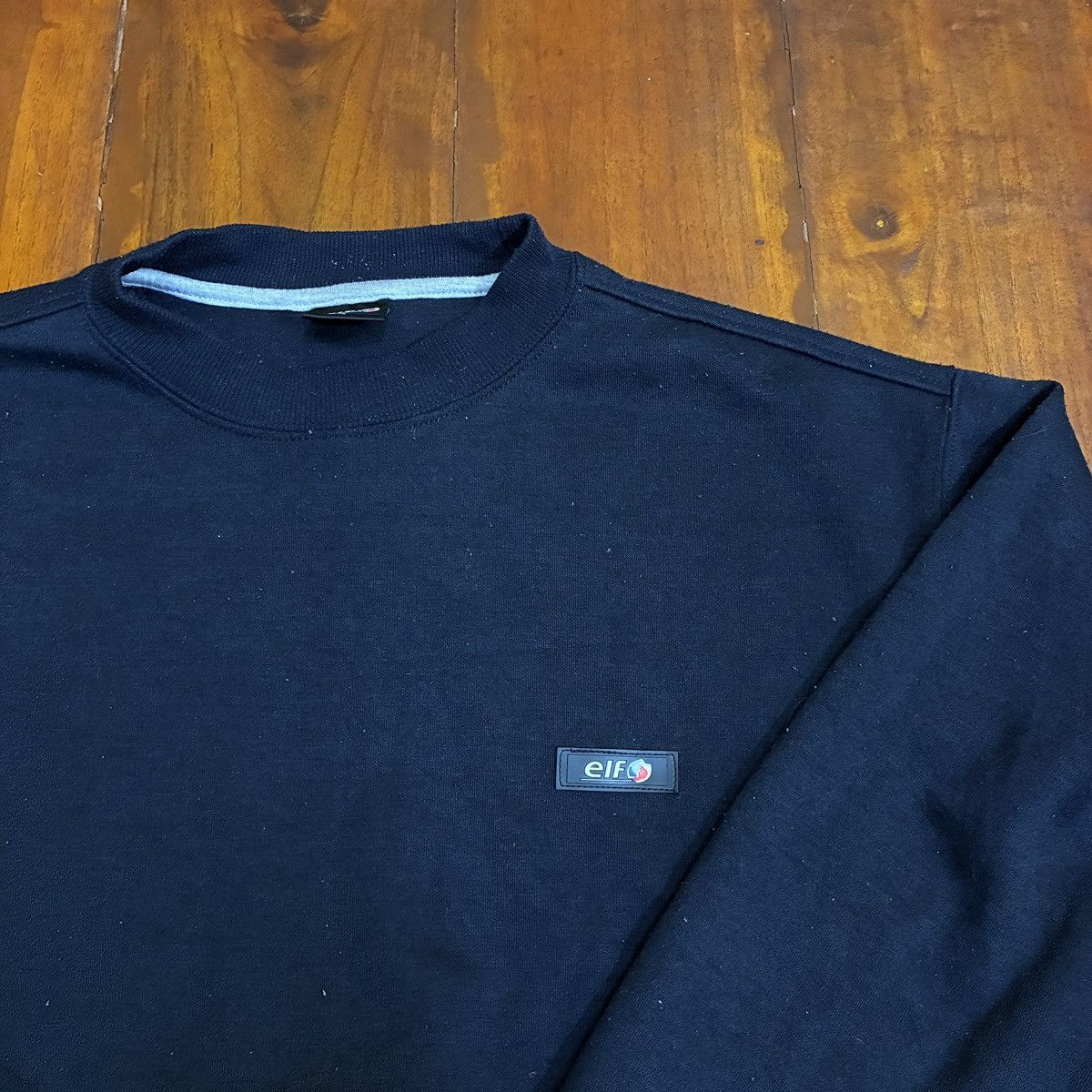 Japanese Brand Vintage Elf sweatshirt Size US L / EU 52-54 / 3 - 4 Thumbnail