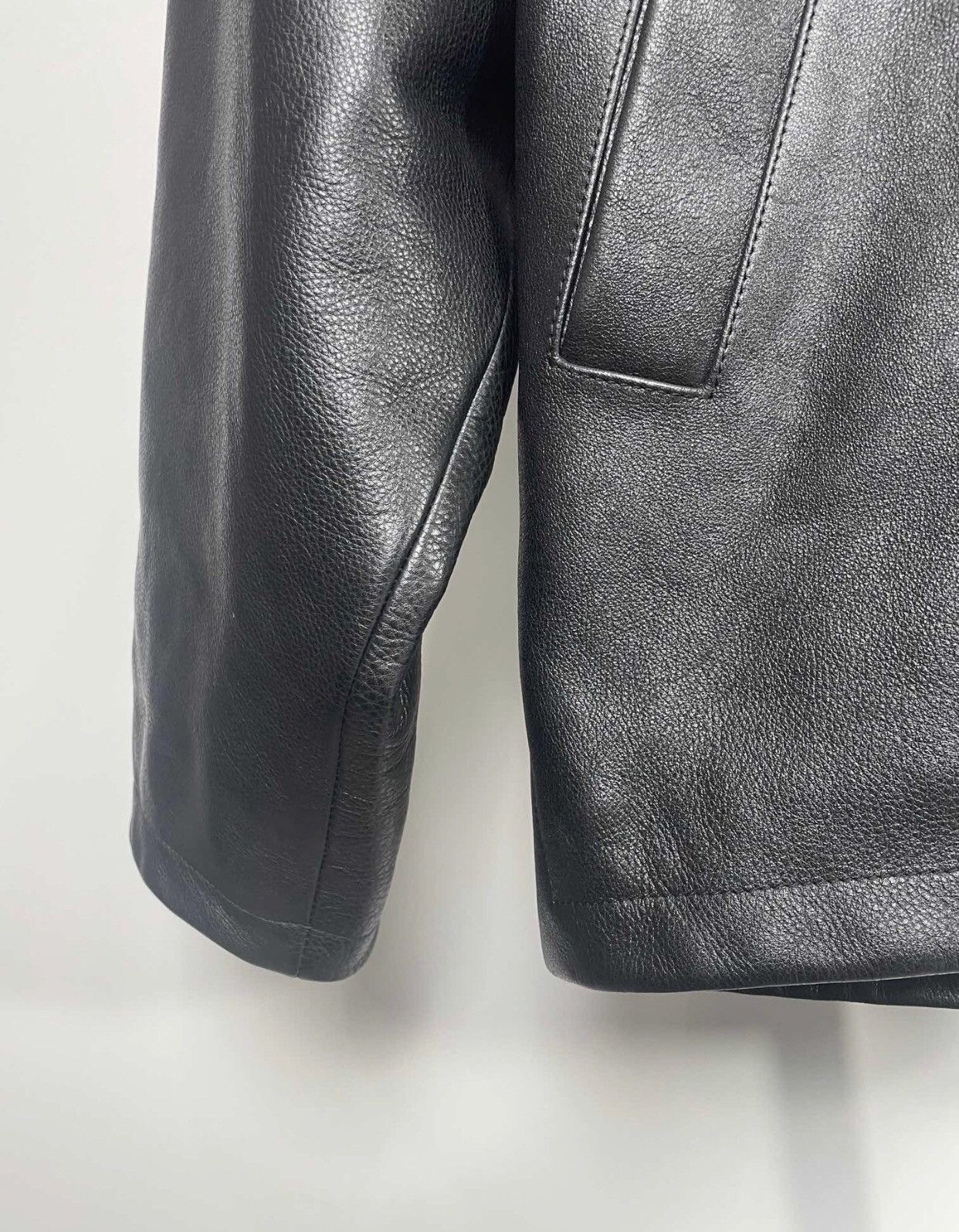 Balenciaga Balenciaga cowhide jacket2412-Nextarrow Size US S / EU 44-46 / 1 - 6 Thumbnail