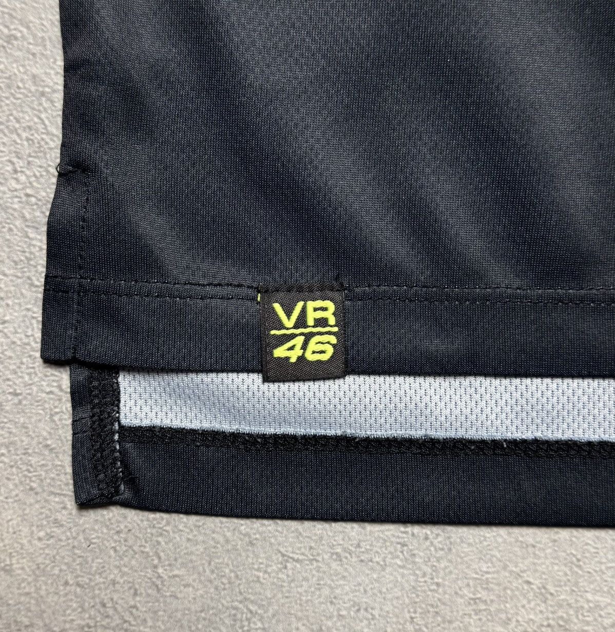 Other Valentino Rossi V46 Monster Energy Vest Jersey Shirt Logo Size US S / EU 44-46 / 1 - 6 Thumbnail