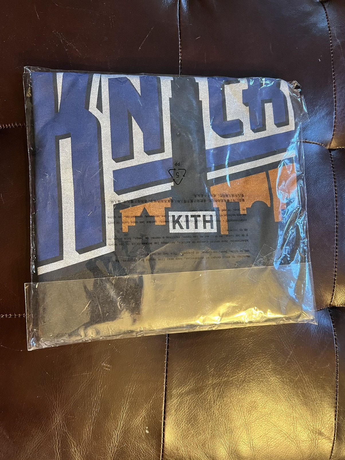 Kith Kith for the NY Knicks City Vintage Long Sleeve Tee Black XL Size US XL / EU 56 / 4 - 9 Thumbnail