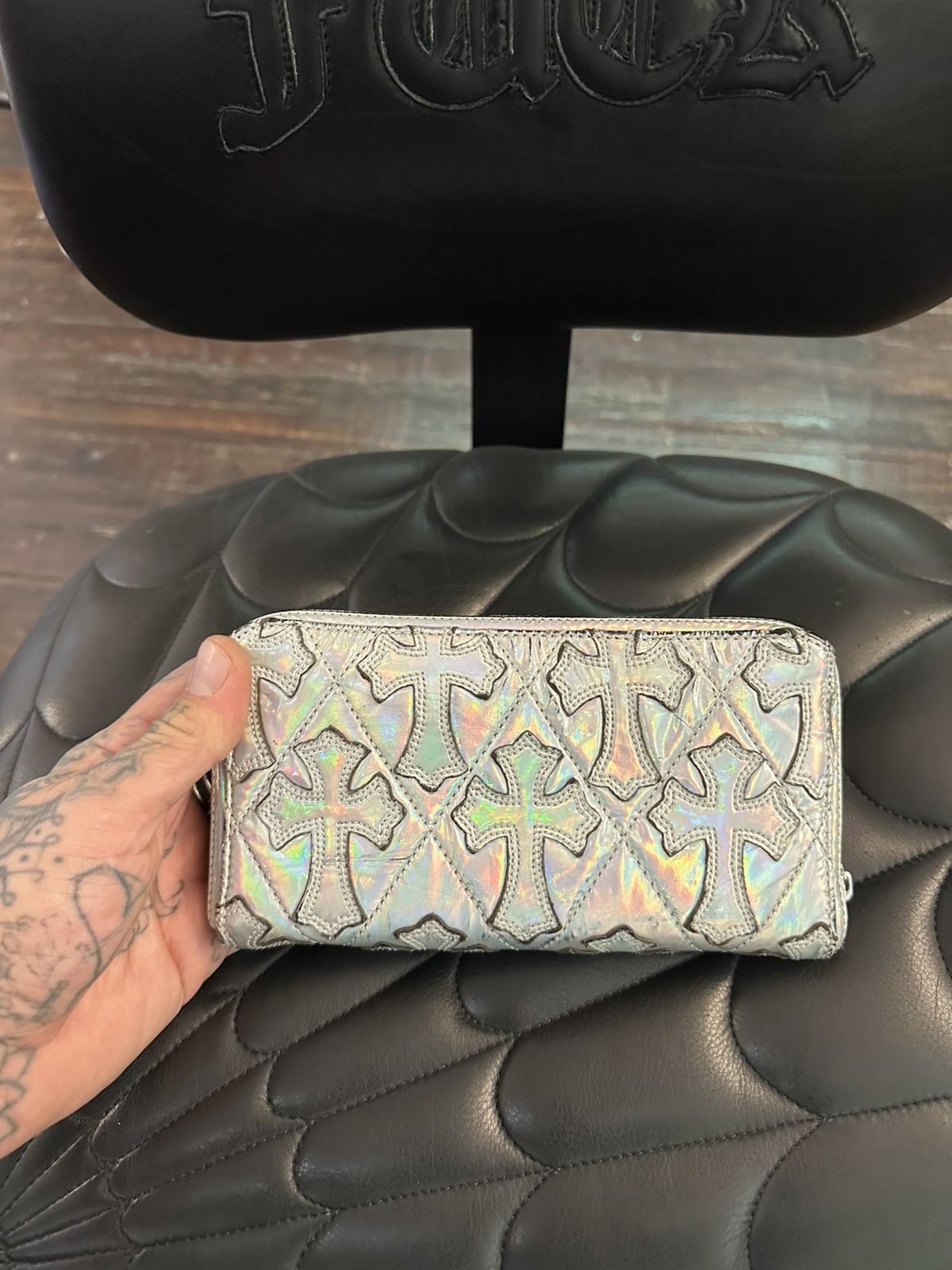 Chrome Hearts Chrome Hearts METALLIC LSD ACID CROSS PATCH WALLET Size ONE SIZE - 2 Thumbnail