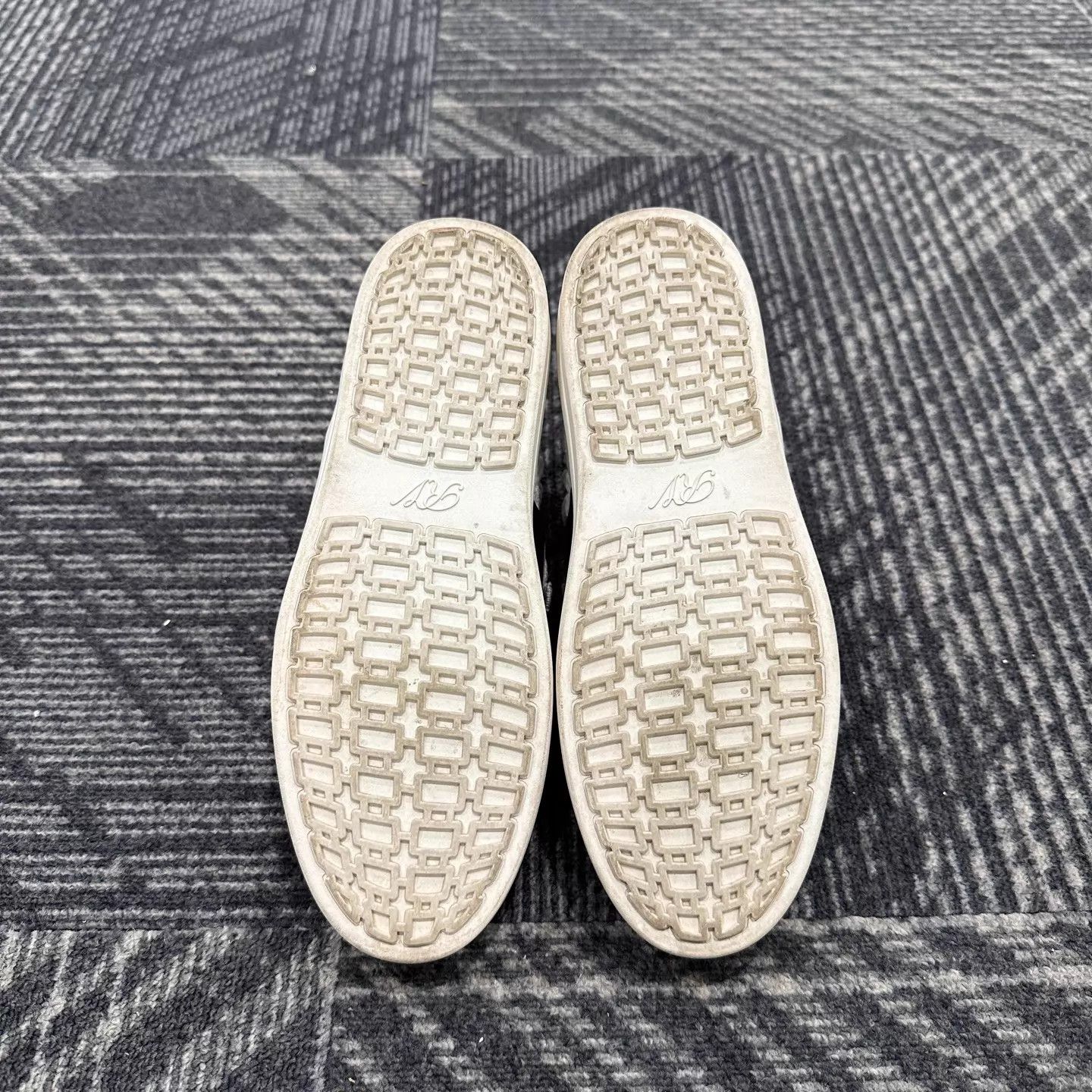 Roberto Cavalli Roger Vivier White Square Crystal Lace Sneaker 37 99 New Size US 6.5 / IT 36.5 - 6 Thumbnail