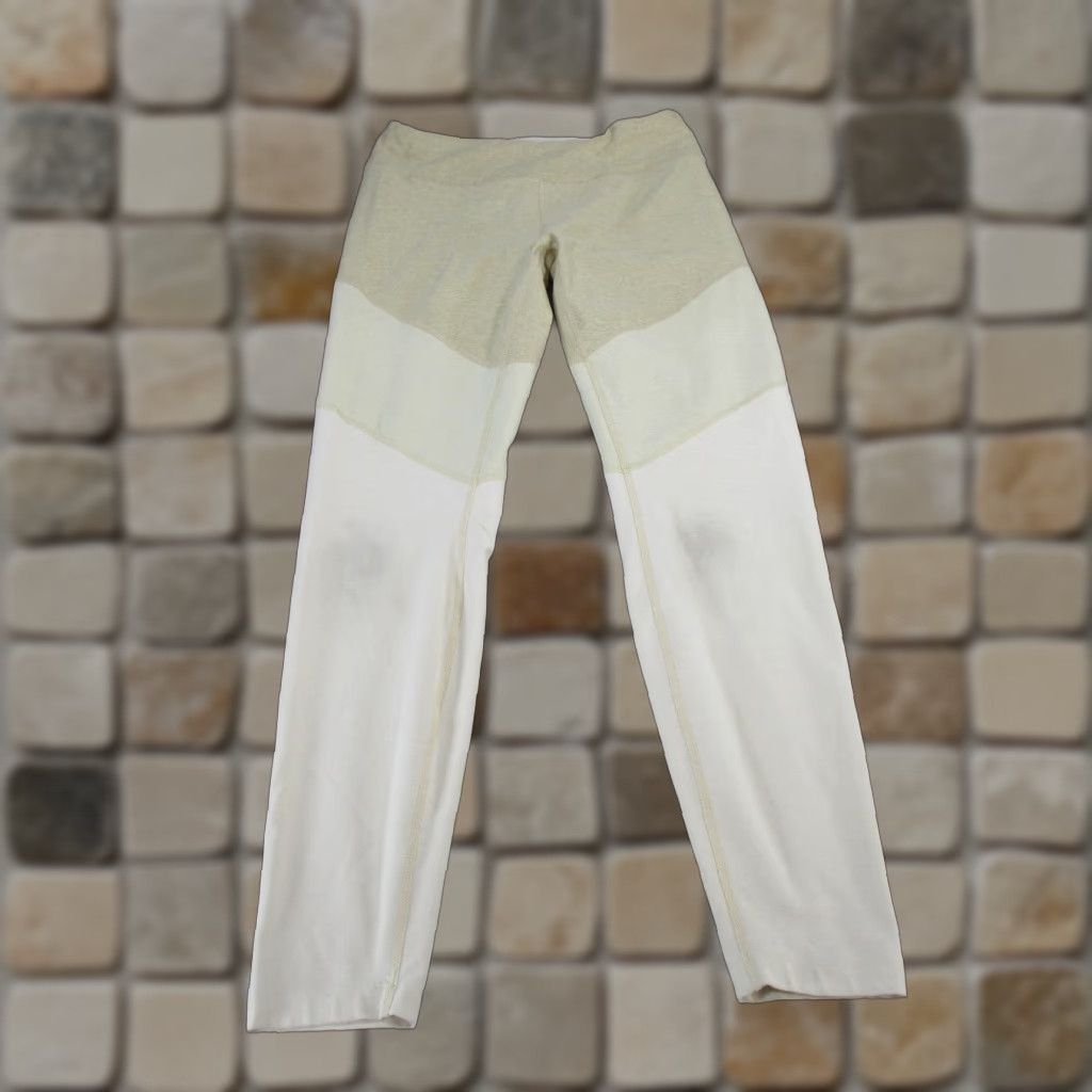 Outdoor Voices Outdoor Voices Compression Leggings Womens Medium Beige Colorblock Activewear Gym Size 32" / US 10 / IT 46 - 1 Thumbnail