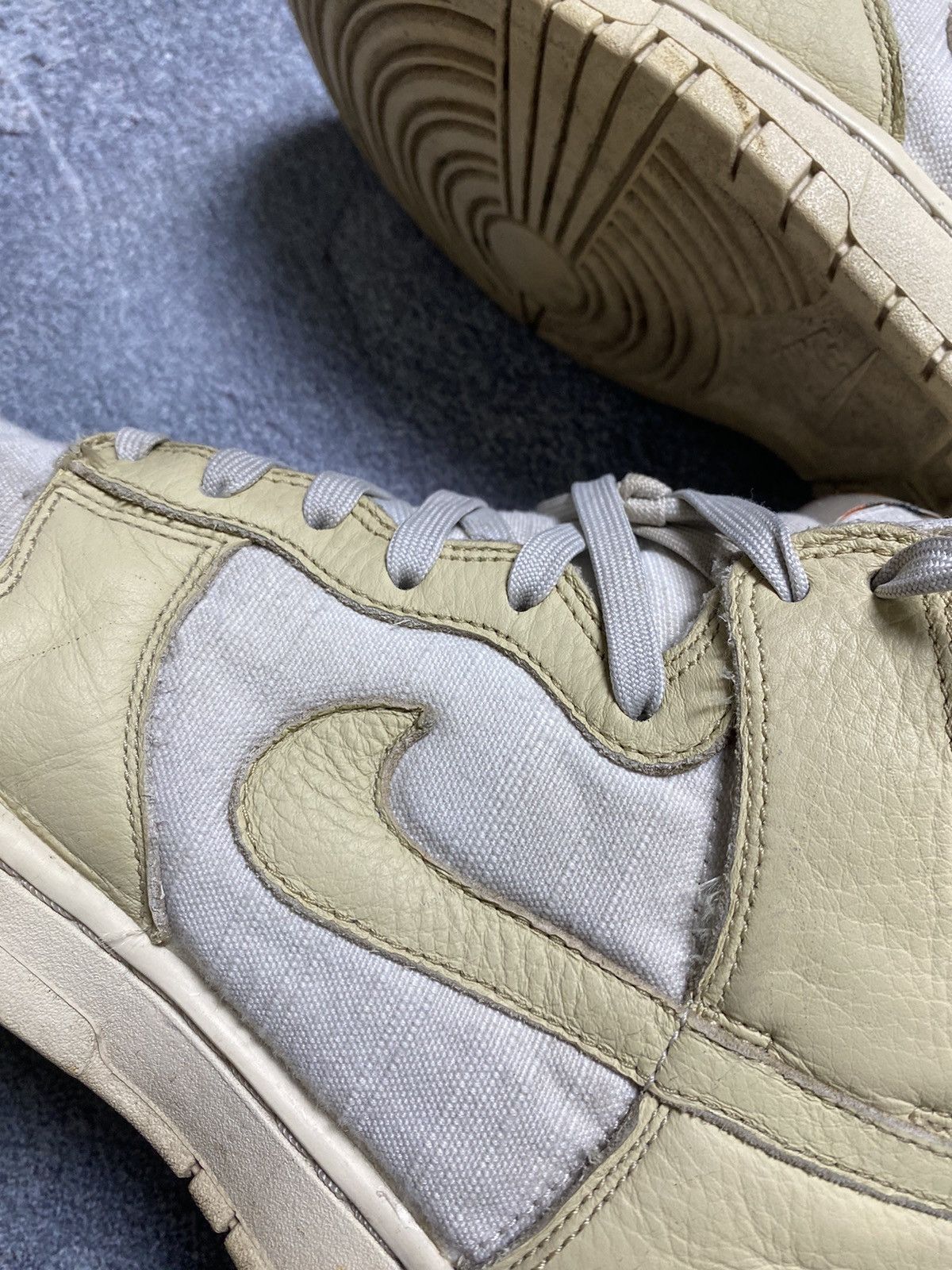 Nike × Vintage Nike Dunk High Lx Team Gold Size US 10 / EU 43 - 6 Thumbnail