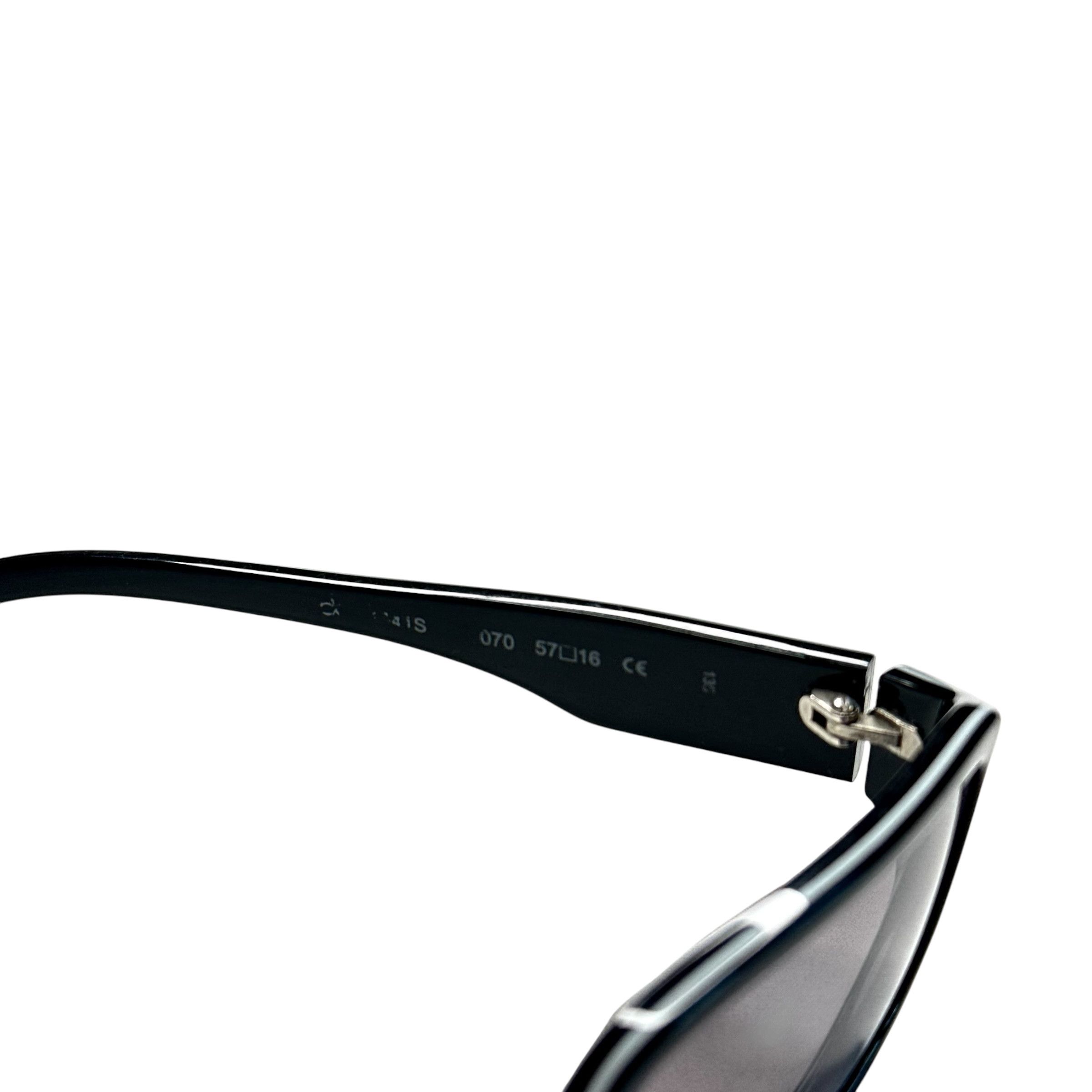 Calvin Klein Calvin Klein CK Two Tone Sunglasses Size ONE SIZE - 7 Thumbnail