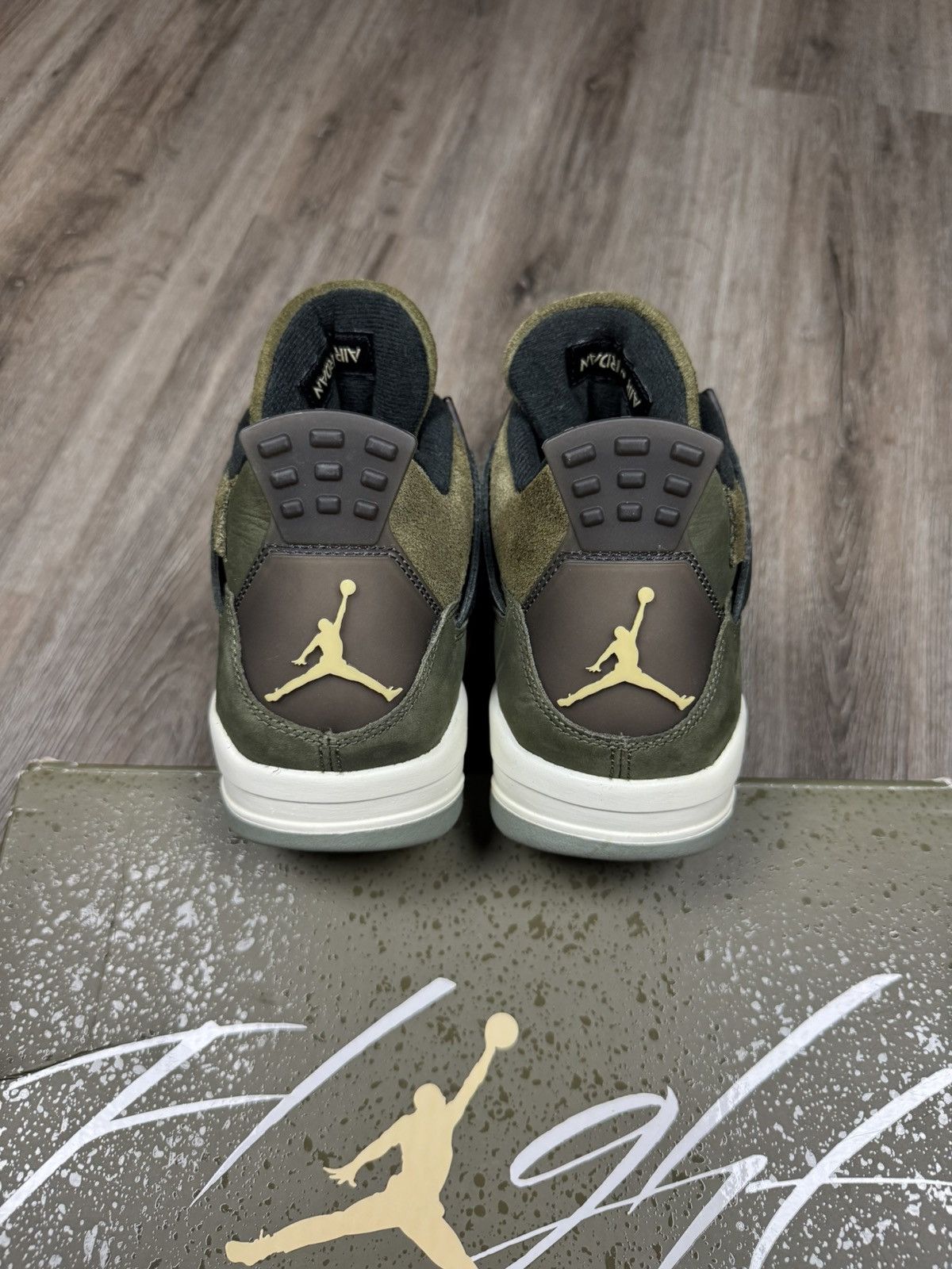 Jordan Brand Jordan 4 SE Retro Low Craft Olive Size 9.5 Size US 9.5 / EU 42-43 - 4 Thumbnail
