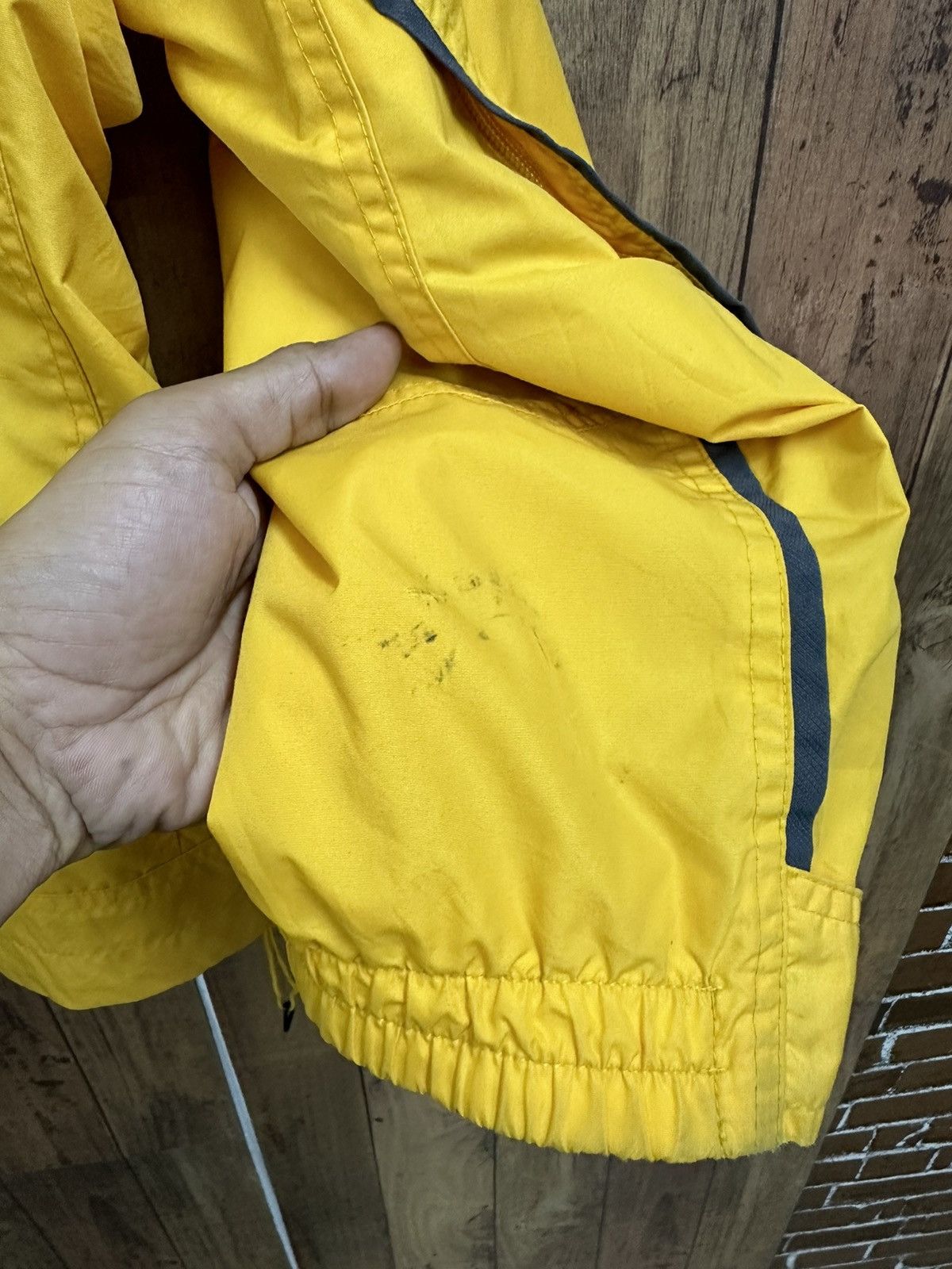 Columbia Vintage Columbia Outdoor Gopcore Jacket Z29 Size US S / EU 44-46 / 1 - 11 Thumbnail