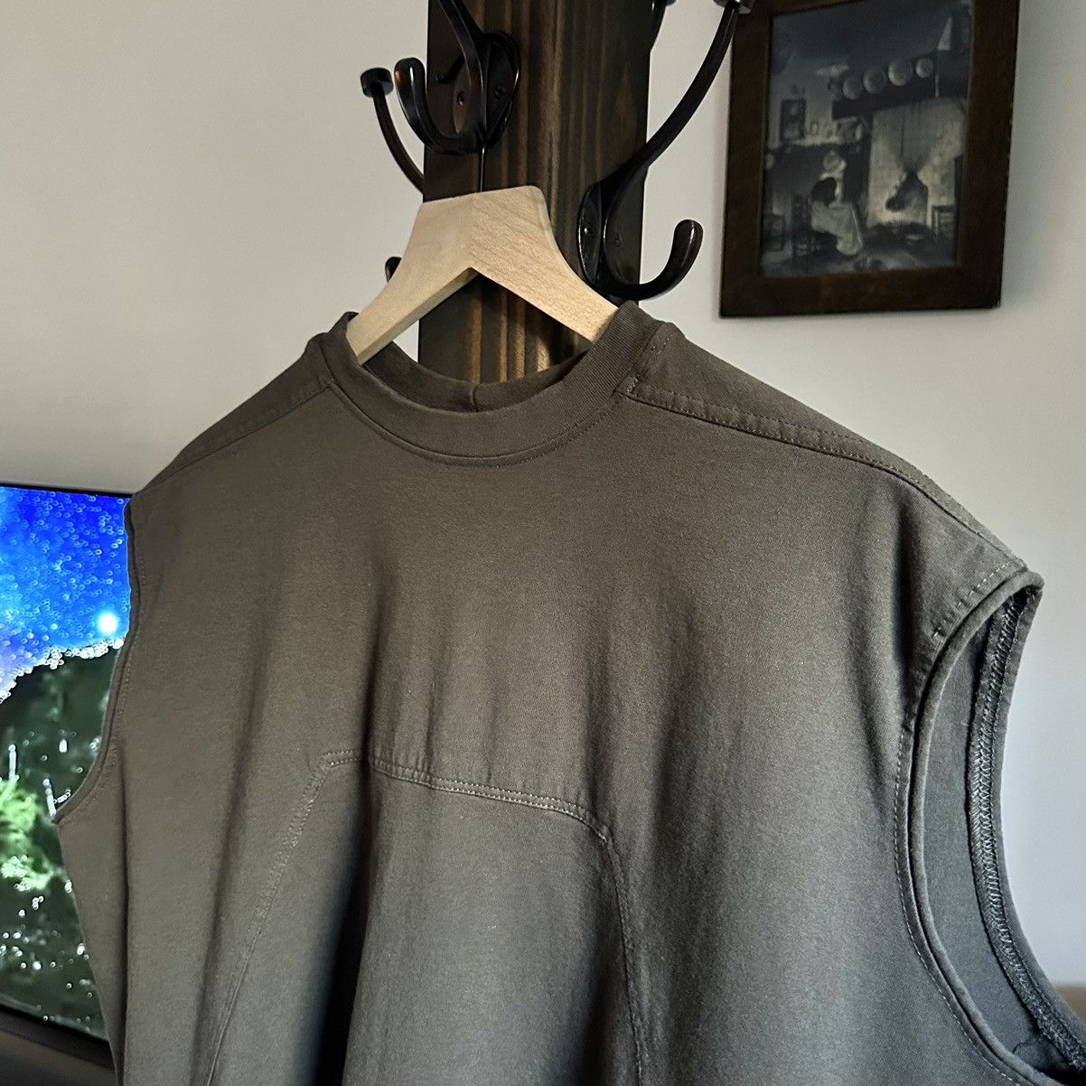 MNML 🌿Mnml Sleeveless Elongated Tee - Vintage Black🌿 Size US S / EU 44-46 / 1 - 6 Thumbnail
