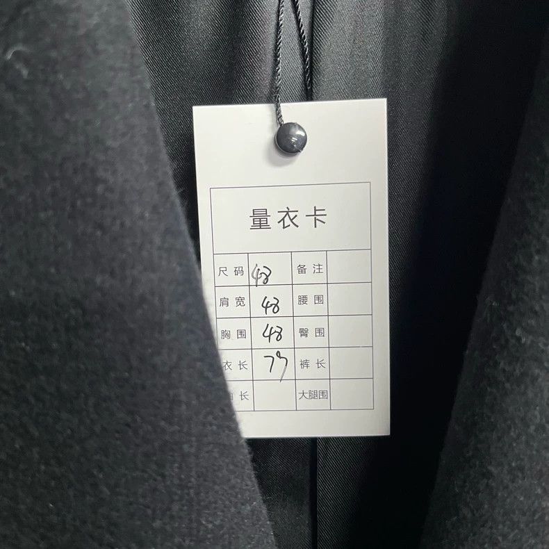 Louis Vuitton Louis Vuitton Black solid single-breasted waist blazer 2503 Size 48R - 2 Thumbnail