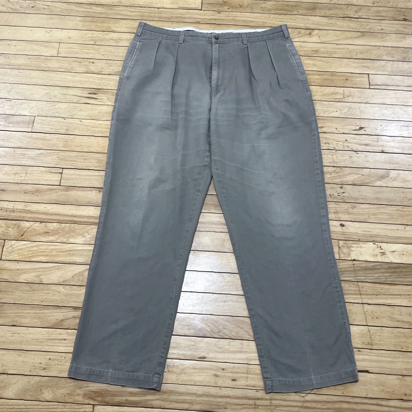 Polo Ralph Lauren VINTAGE Polo Ralph Lauren Chino Pants Men 42x32 Pleated Regular Fit Gray Light Green USA 90s Preppy Americana Classic Vintage Core Men Size US XL / EU 56 / 4 - 3 Thumbnail