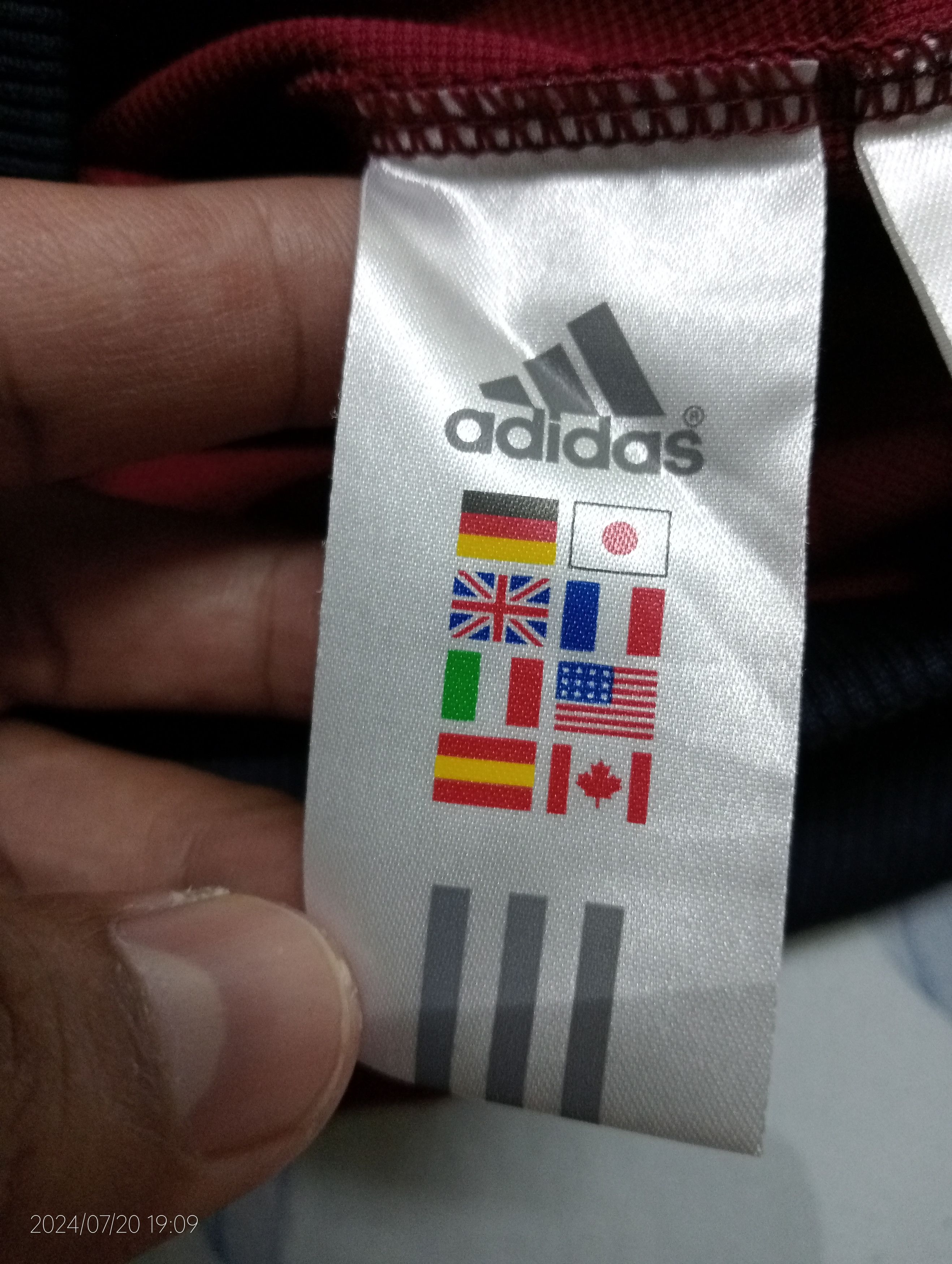 Adidas Vintage Adidas FC Bayern Munchen Track Jacket Very Rare Size US S / EU 44-46 / 1 - 9 Thumbnail