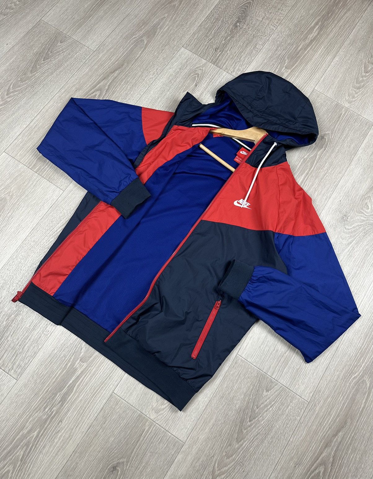 Vintage Y2K Crazy Nike Small Logo Winbreaker Jacket Size US M / EU 48-50 / 2 - 4 Thumbnail