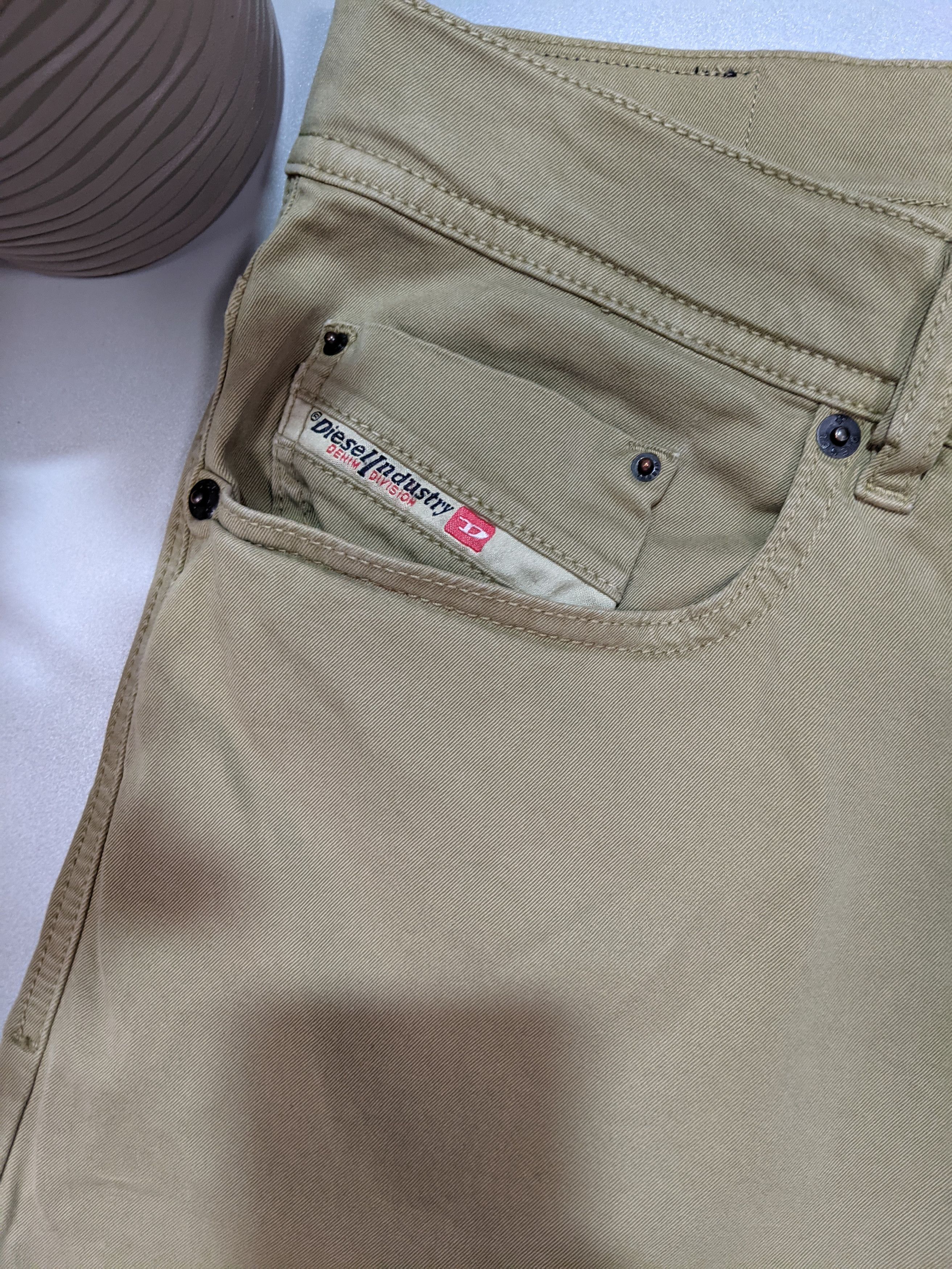 Diesel × Vintage VIntage DIESEL Mens Biege Pants W33 L33 Made in Italy Size US 33 - 6 Thumbnail
