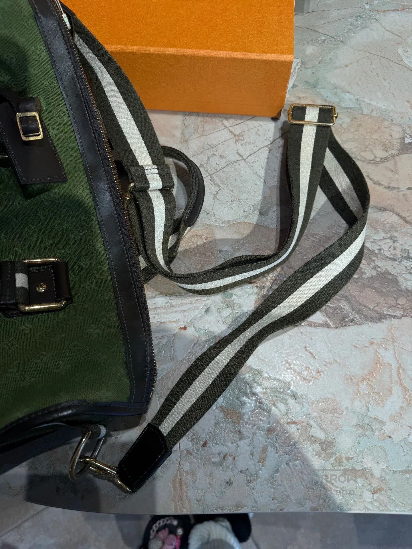 Louis Vuitton LV Green Denim Crossbody Bag. Size ONE SIZE - 7 Thumbnail
