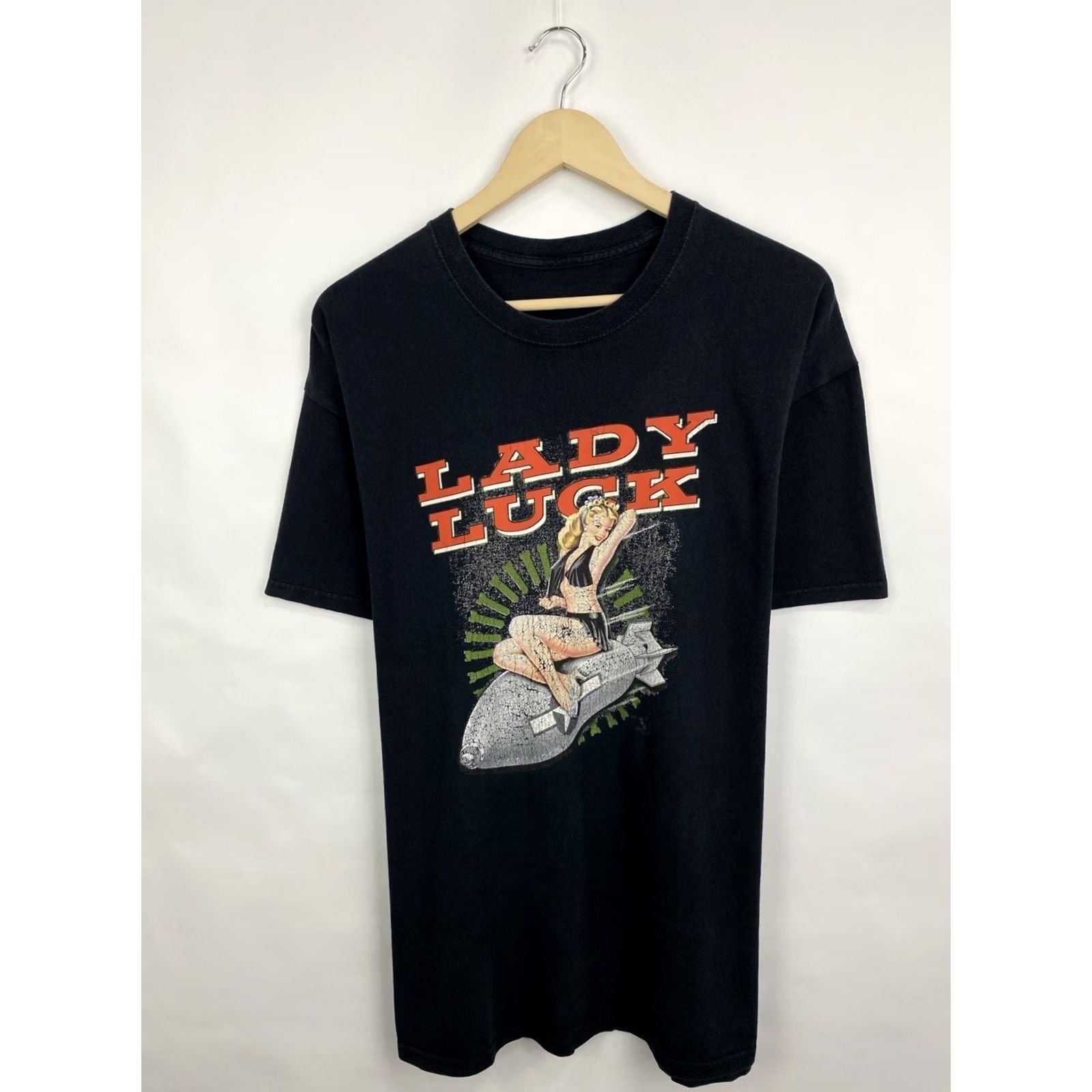 Gildan VINTAGE 90s Lady Luck single stitch T-Shirt XL Black Mens Shirt Size US XL / EU 56 / 4 - 3 Thumbnail