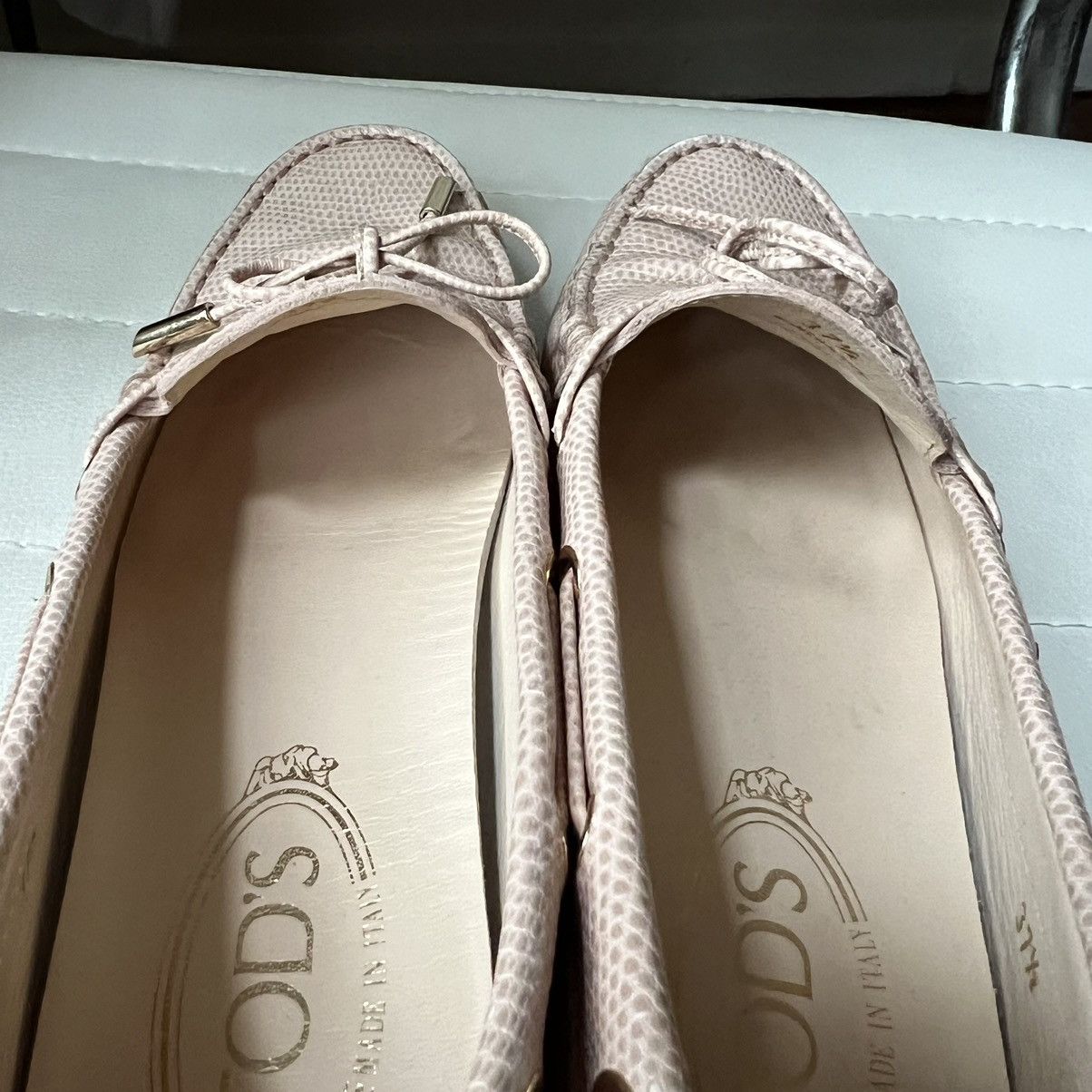 Tod's Tod’s blush pink luxury loafers size 37.5 leather Size US 7.5 / IT 37.5 - 4 Thumbnail