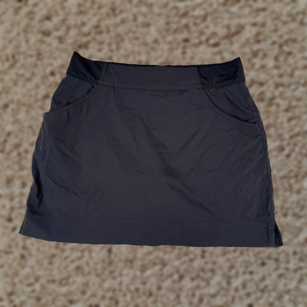 Vintage Columbia Shorts Women Medium Black Nylon Shell Omni-Shield Hike Camp Skort Skirt Pockets Breathable Size 32" / US 10 / IT 46 - 1 Thumbnail