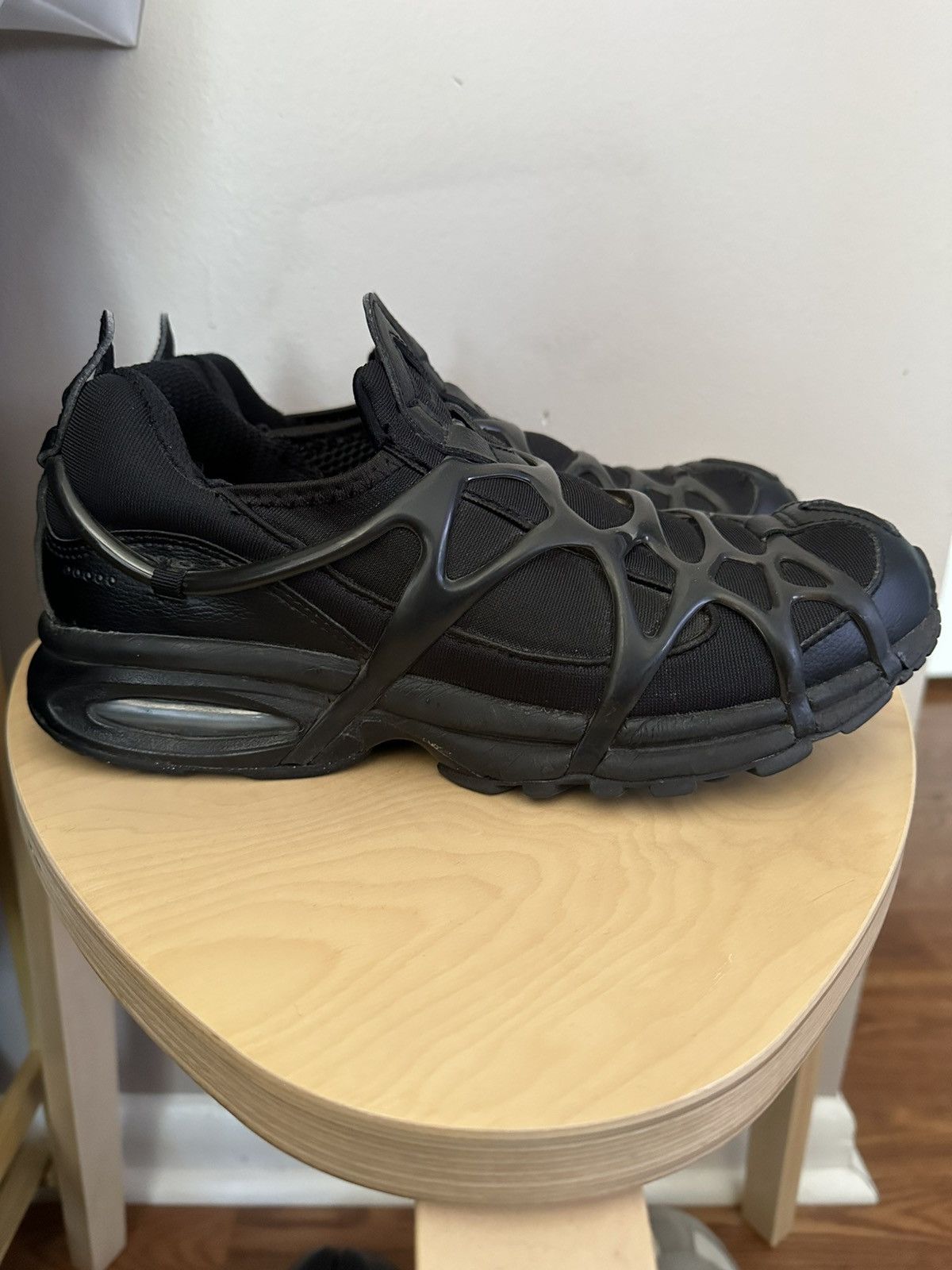 Nike Air Kukini Triple Black Size US 9 / EU 42 - 1 Thumbnail