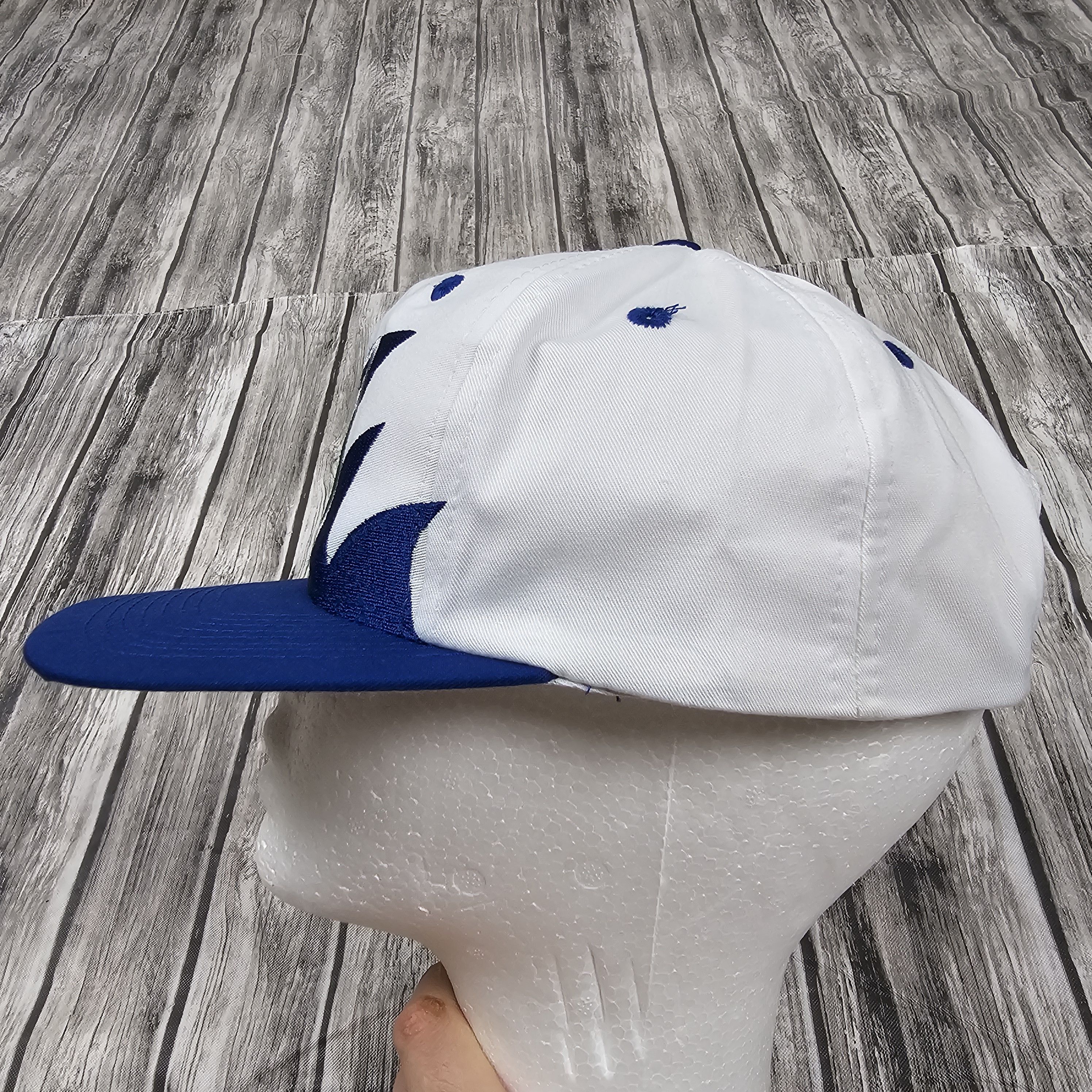 Logo 7 Vintage 90s Logo 7 Hartford Whalers SHARKTOOTH Snapback Hat Size ONE SIZE - 6 Thumbnail