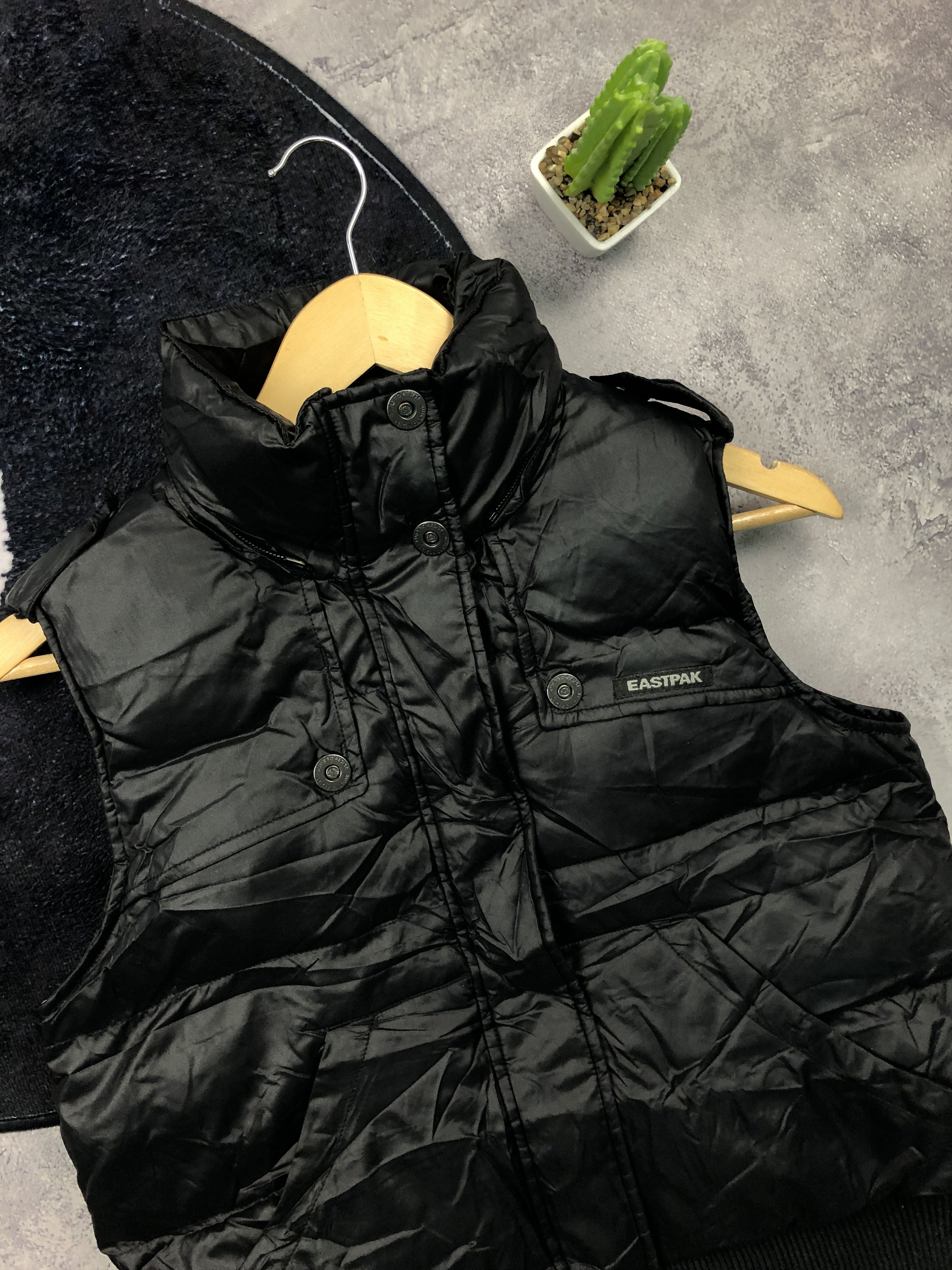 Eastpak EASTPAK Puffer Black Mini Logo Vest Streertwear USA Size US S / EU 44-46 / 1 - 4 Thumbnail