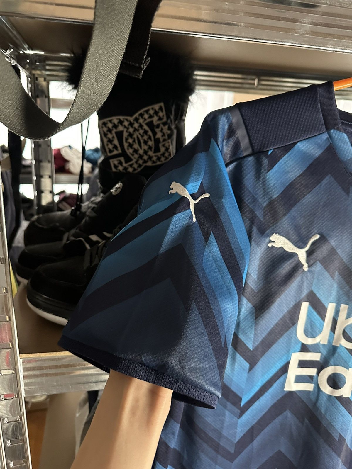 Puma 2020/2021 Puma Olympique de Marseille Soccer Shirt Jersey L Size US L / EU 52-54 / 3 - 3 Thumbnail