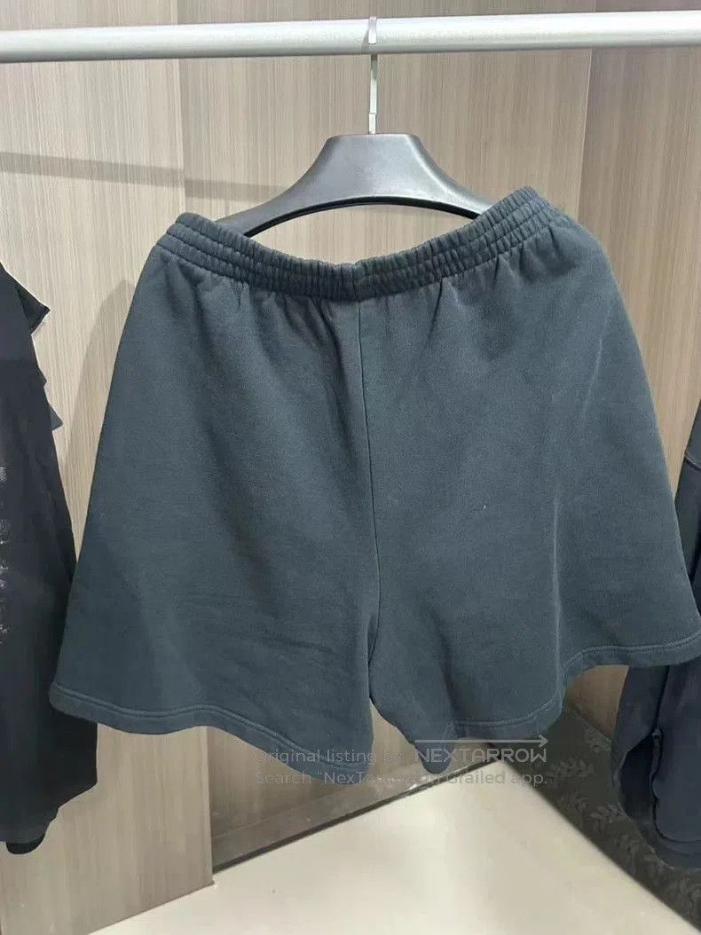 Balenciaga Balenciaga Embroidered Logo BB Shorts. Size US 26 / EU 42 - 4 Thumbnail