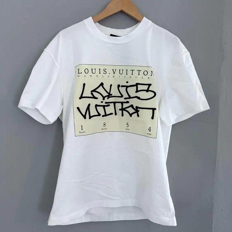 Louis Vuitton Louis Vuitton Men's White Cotton T-Shirt 0089 Size US M / EU 48-50 / 2 - 1 Thumbnail