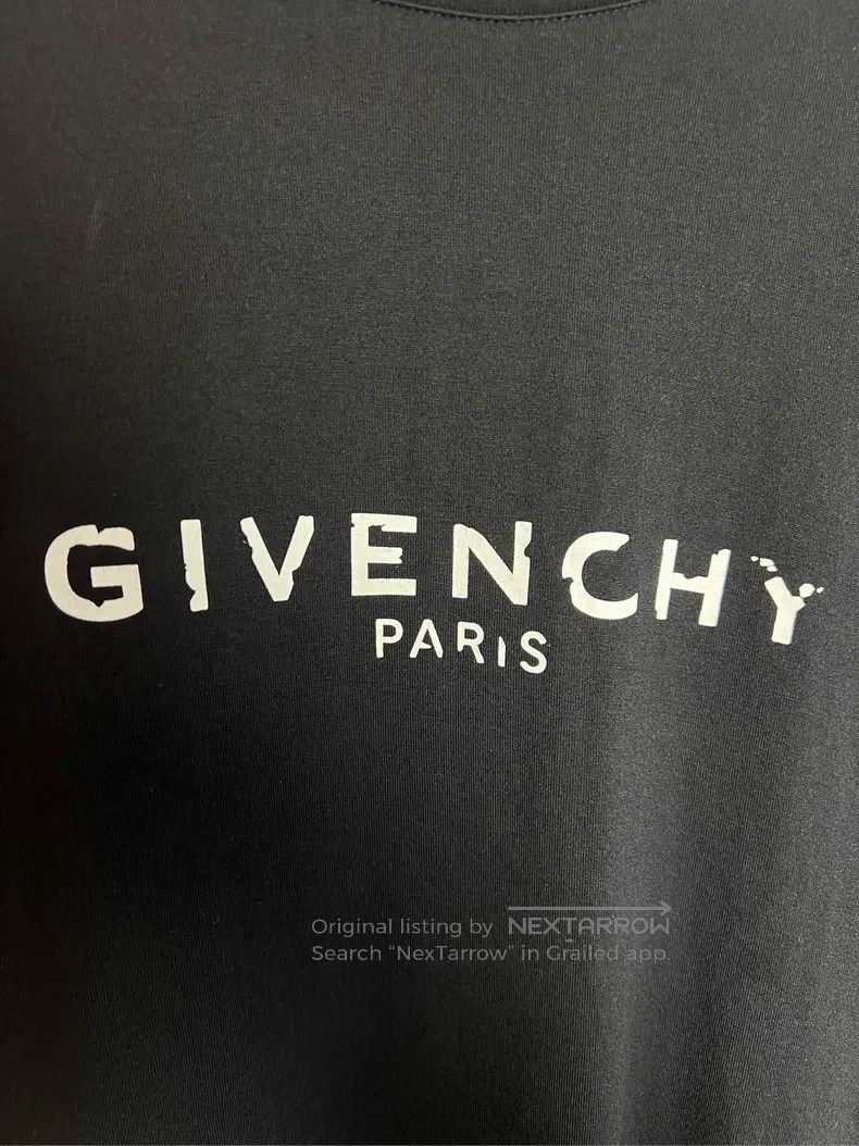 Givenchy Givenchy Short Sleeve Size US M / EU 48-50 / 2 - 5 Thumbnail
