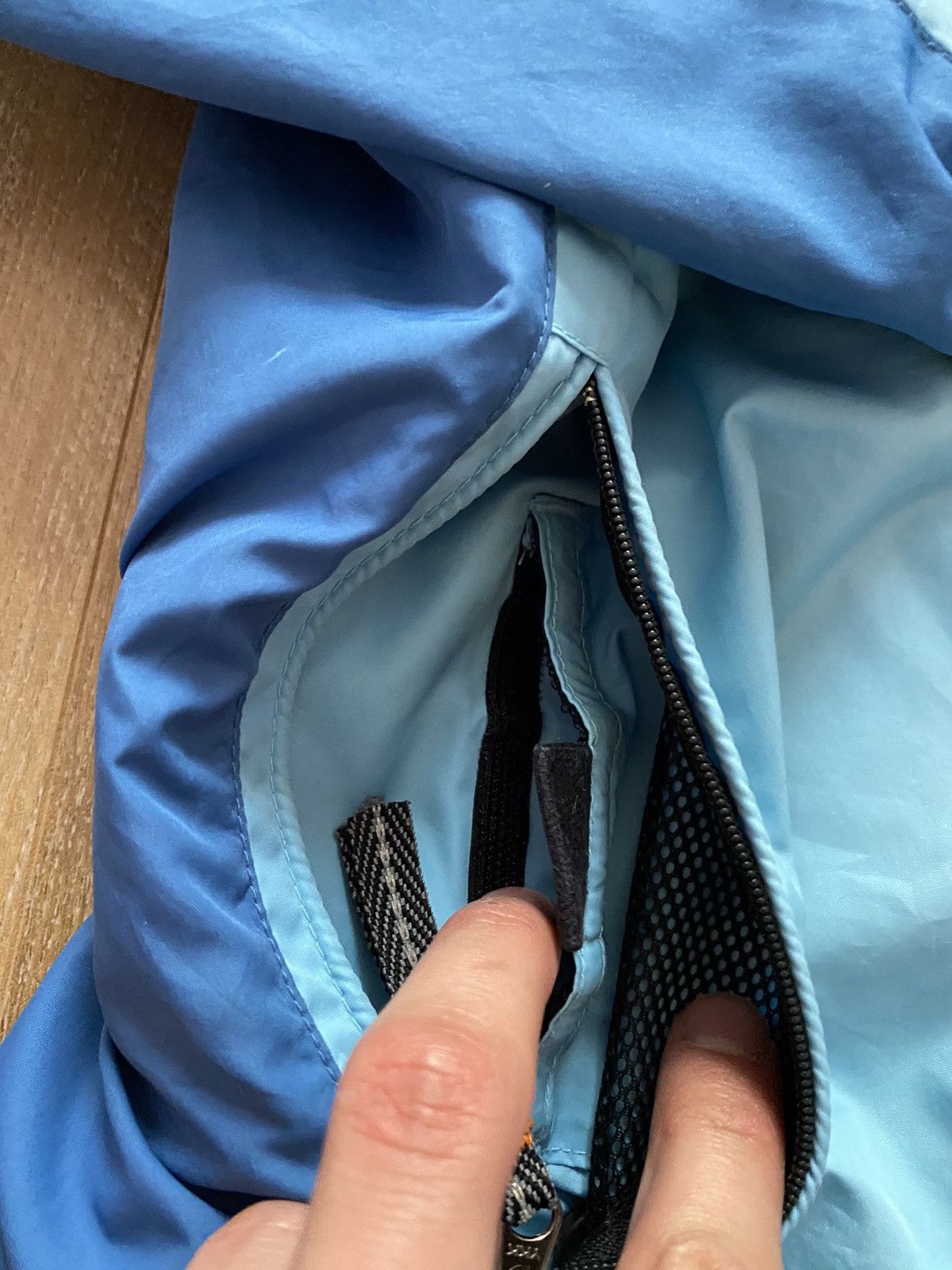 Nike × Vintage Vintage Nike Swoosh Nylon Olympic Zip-up Jacket Y2K Size US S / EU 44-46 / 1 - 10 Thumbnail