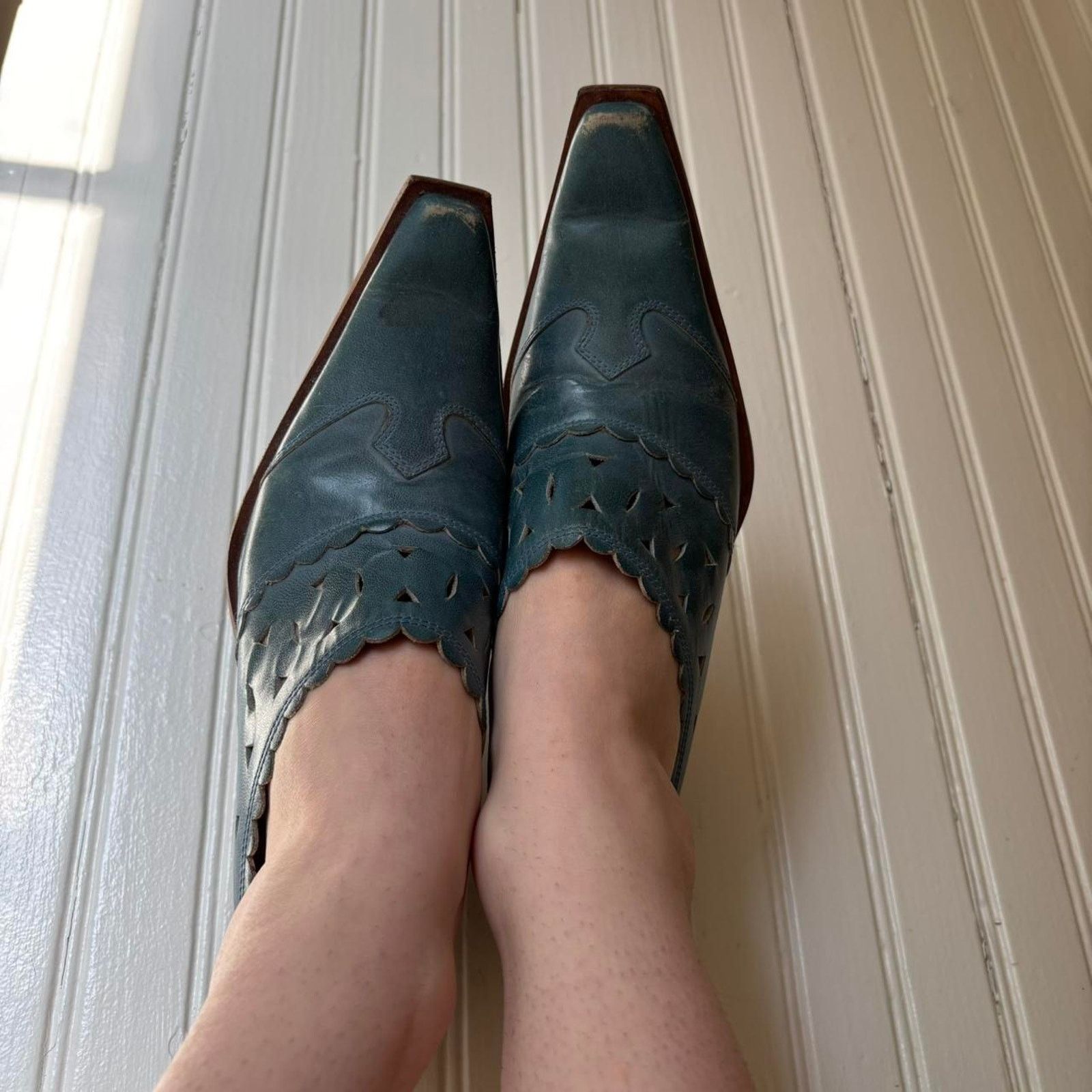 Vintage Vintage Hotkiss 90s Blue Leather Western Mules 5.5 Cowgirl Size US 5.5 / IT 35.5 - 1 Thumbnail
