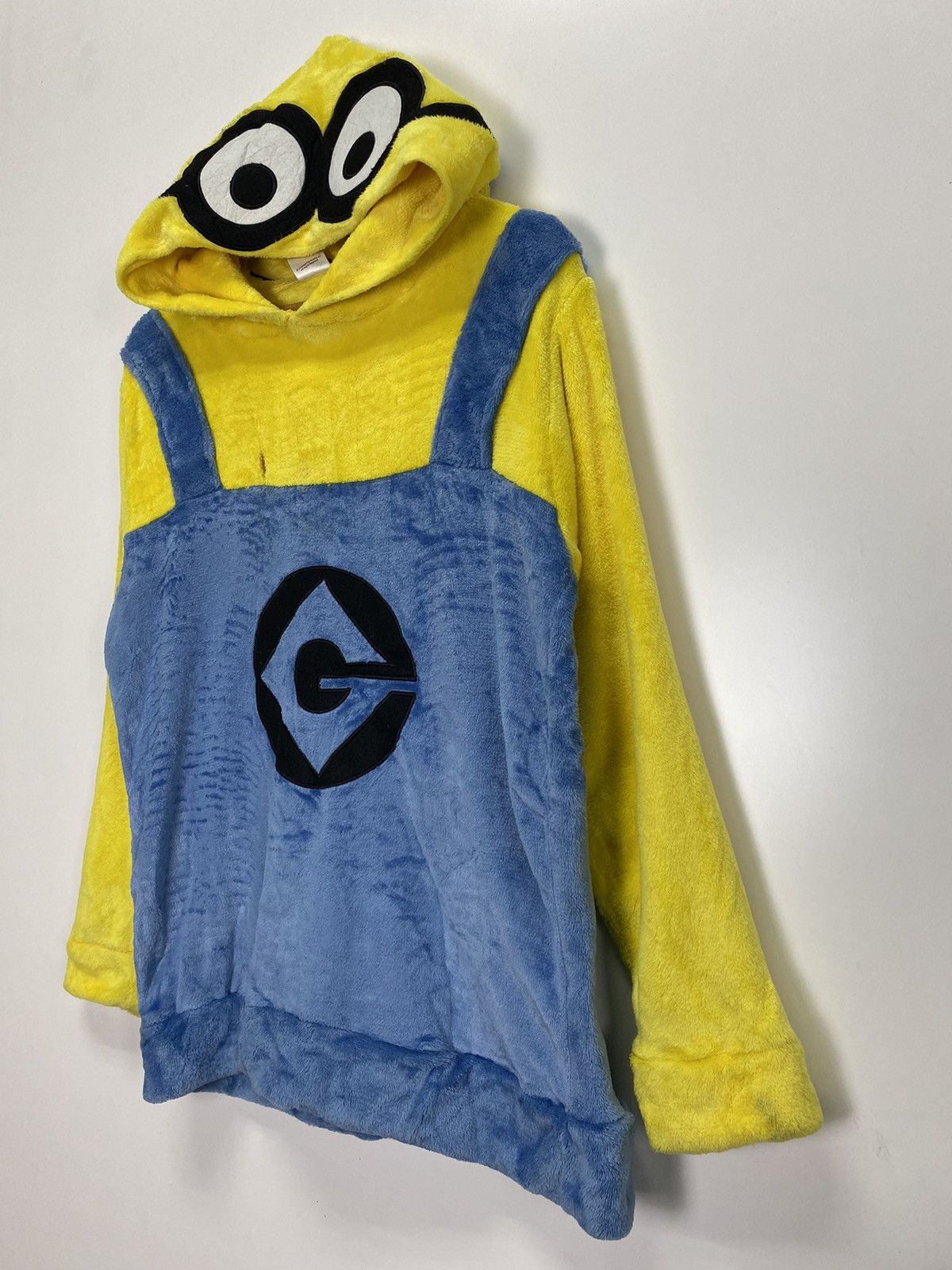 Cartoon Network Despicable Me Minion Movie sweatshirt Size US M / EU 48-50 / 2 - 4 Thumbnail
