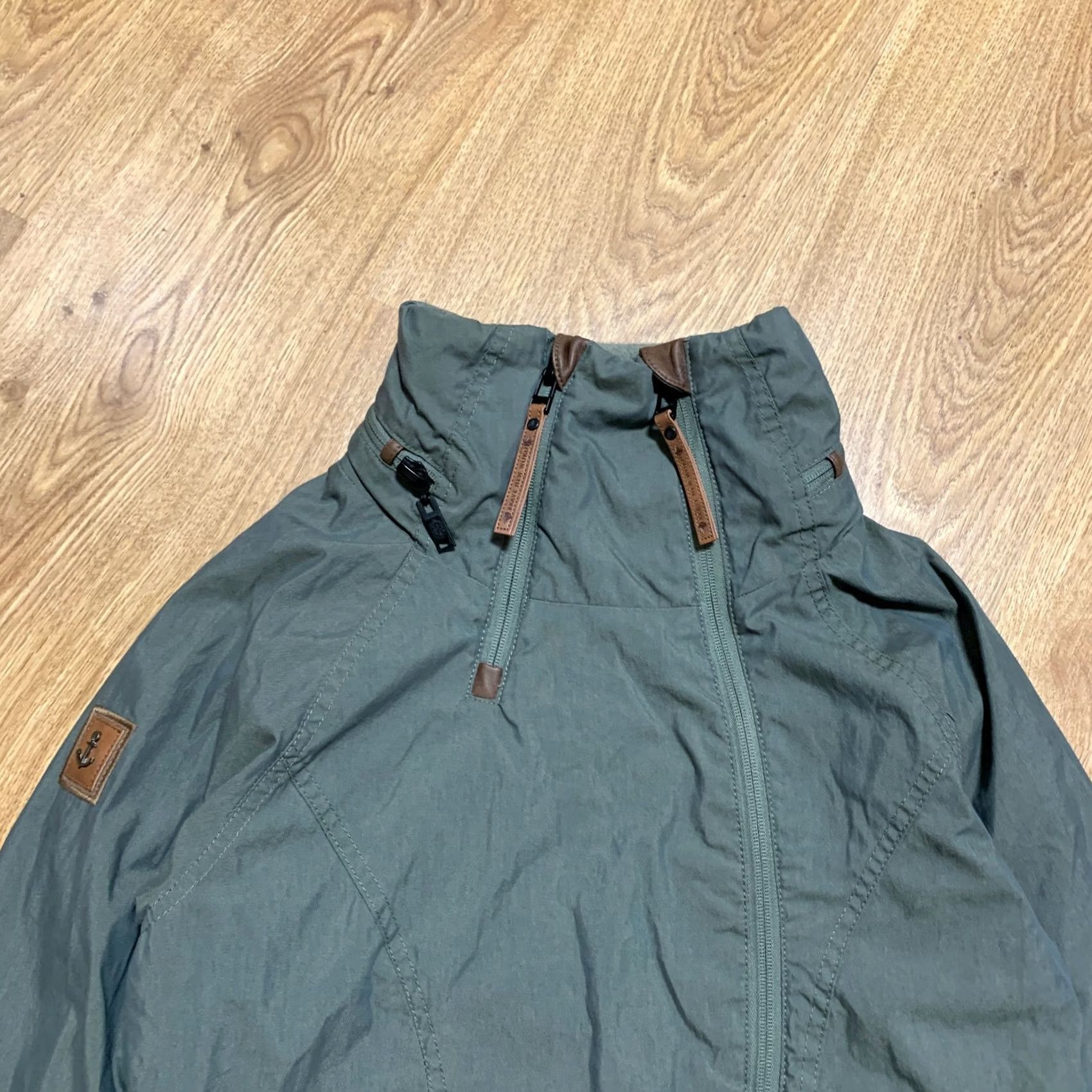 Vintage Naketano Womens Jacket M Khaki Windbreaker Logo All Seasons Zip Casual Jacket Womens M Khaki Size M / US 6-8 / IT 42-44 - 5 Thumbnail