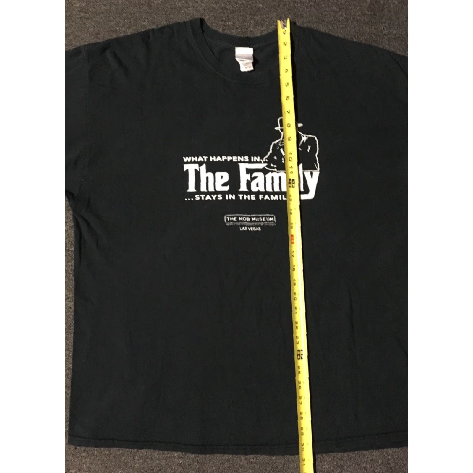 Vintage Vtg Mob Museum What Happens In The Family Shirt XXL Gangster Mobster Grunge 90s Size US XXL / EU 58 / 5 - 6 Thumbnail