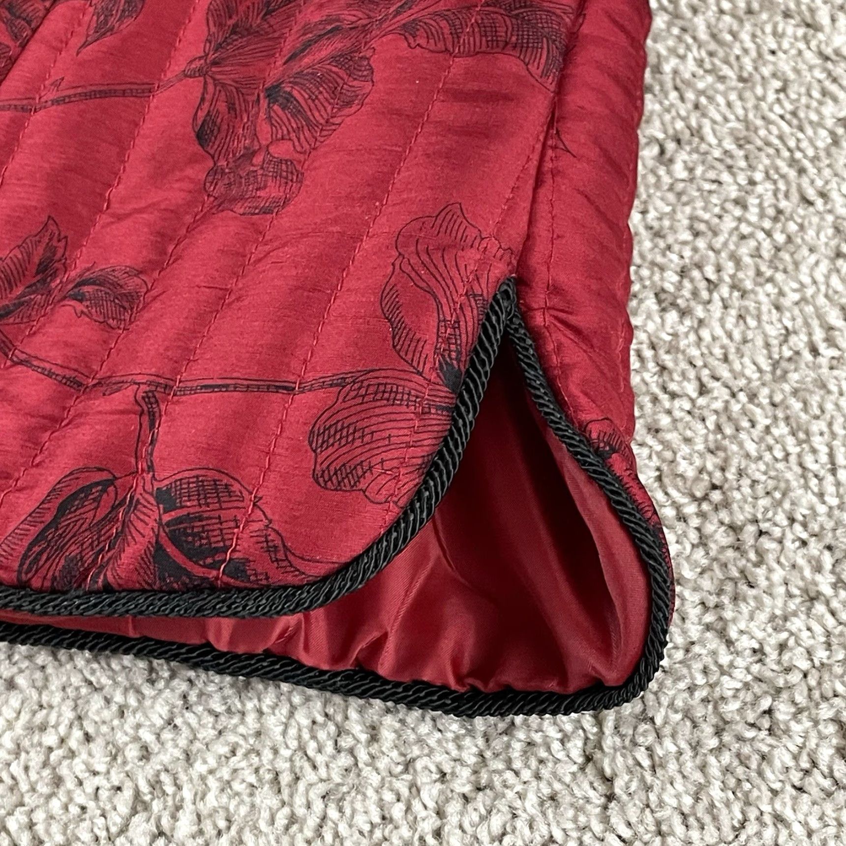 Vintage VINTAGE Carole Little Puffer Jacket Women Jacket S Red Black Floral Boho Asian Chinoiserie R2 Size S / US 4 / IT 40 - 7 Thumbnail