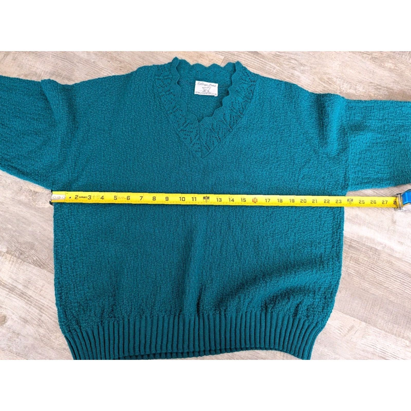 Vintage VINTAGE 70s College Point Sweater Womens L Blue Textured V-Neck Pullover Made in USA Aran Lightweight Size L / US 10 / IT 46 - 7 Thumbnail