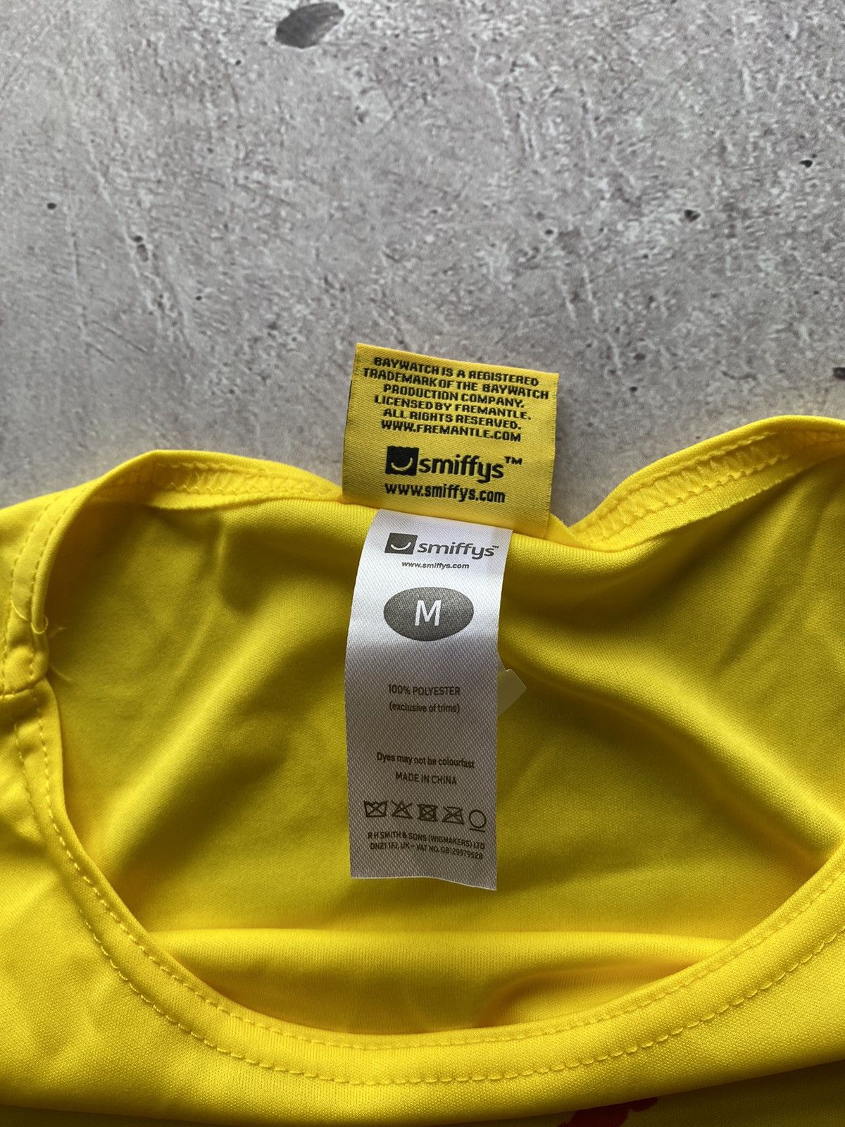 Vintage BAYWATCH Malibu T Shirt Yellow Short sleeve Y2K USA Retro Size US M / EU 48-50 / 2 - 4 Thumbnail