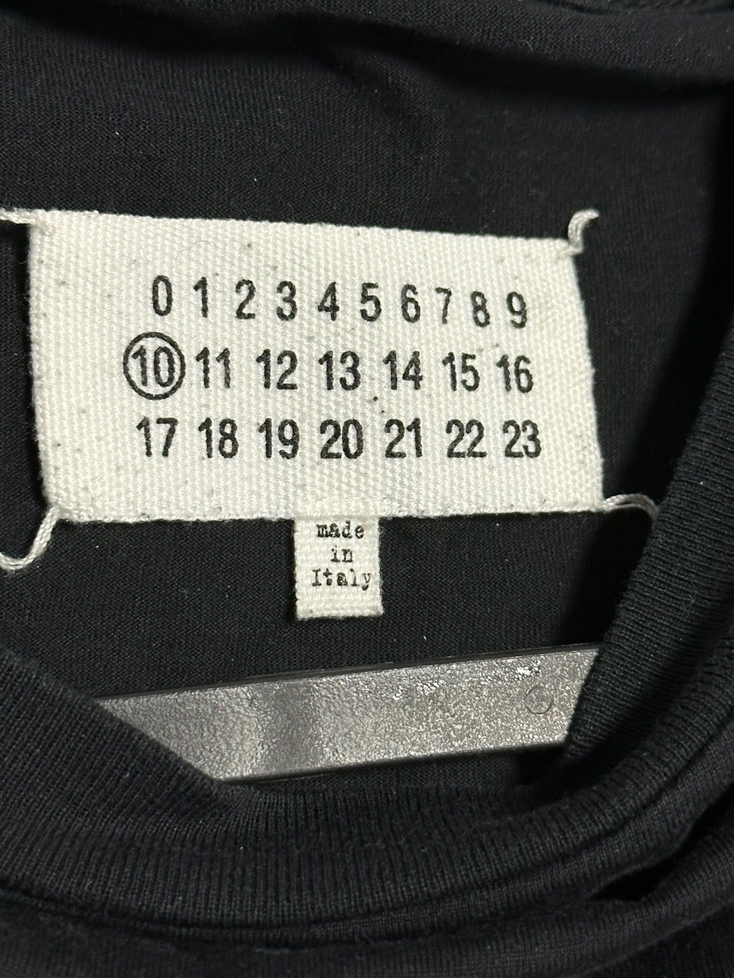 Maison Margiela Maison Margiela Size 48 Robot short sleeves size48 2501-Nex Size US M / EU 48-50 / 2 - 4 Thumbnail