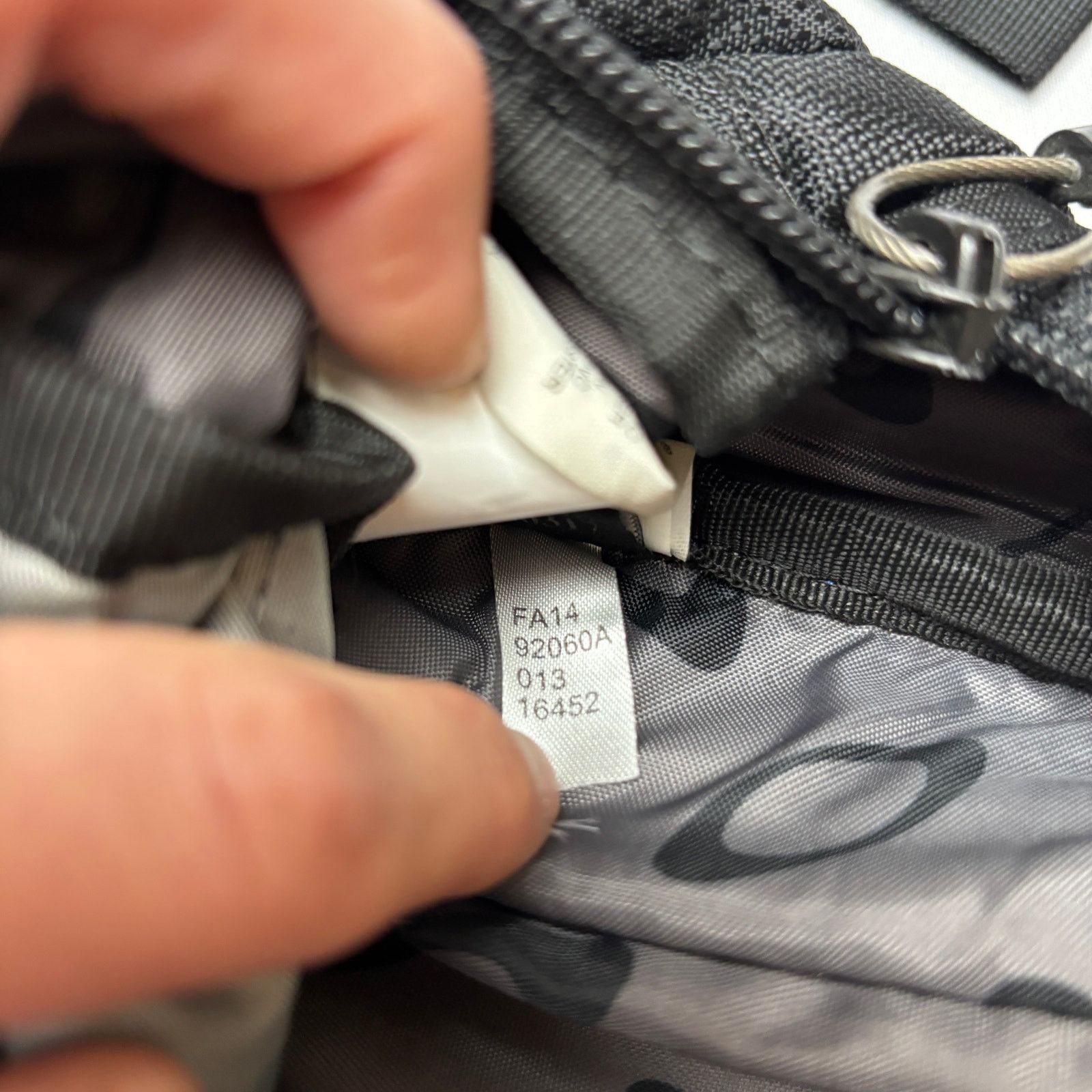 Oakley Oakley Kitchen Sink Backpack Stealth Black Grail Tactical Size ONE SIZE - 7 Thumbnail