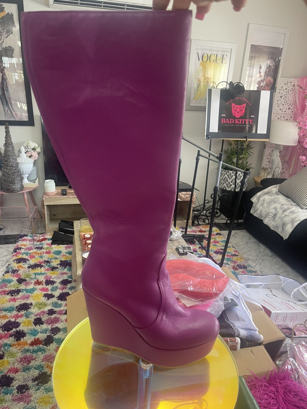 Other Knee high brand new Italian made Size US 9 / IT 39 - 2 Thumbnail