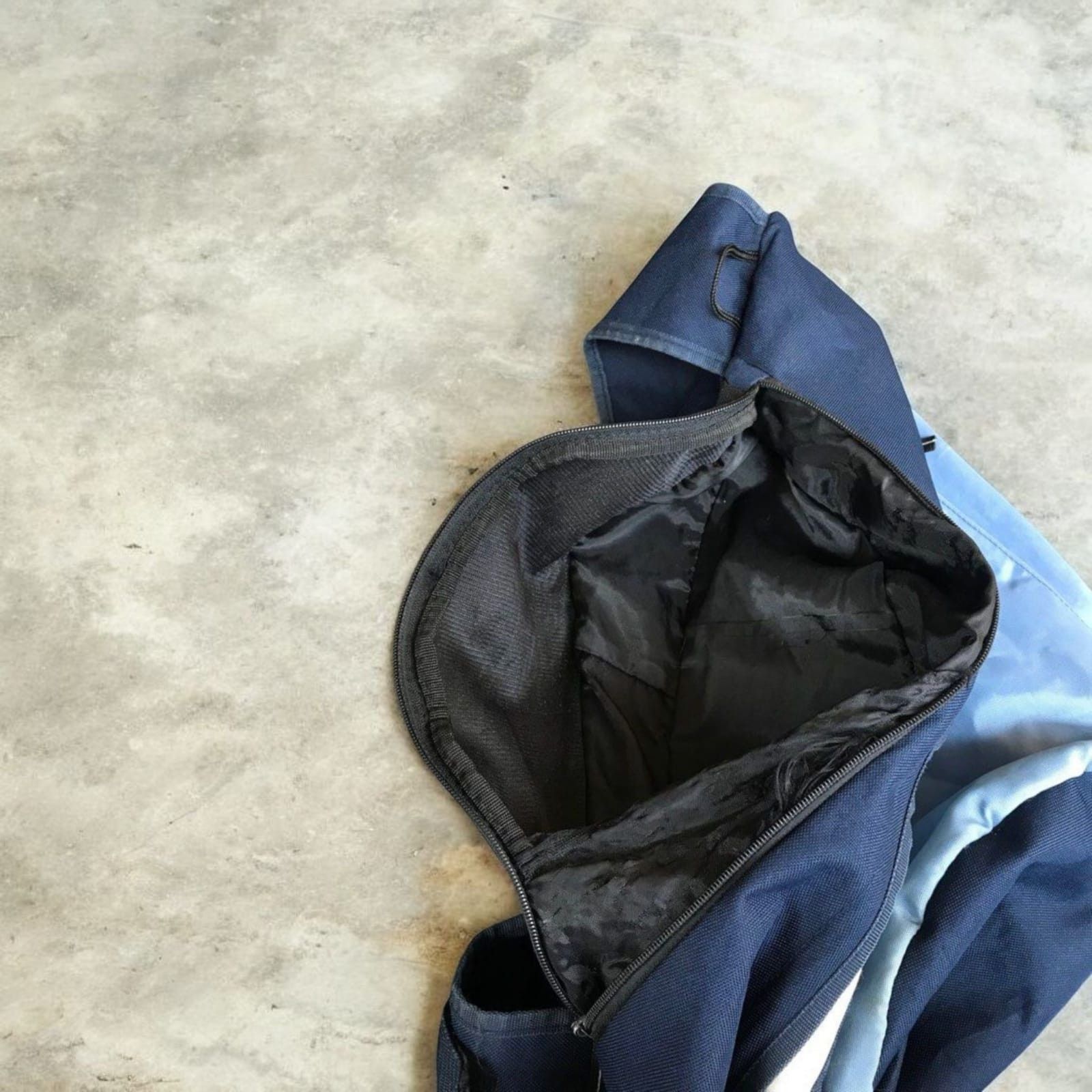 Nike ❌Nike Vintage Crossbody Bag Size ONE SIZE - 3 Thumbnail