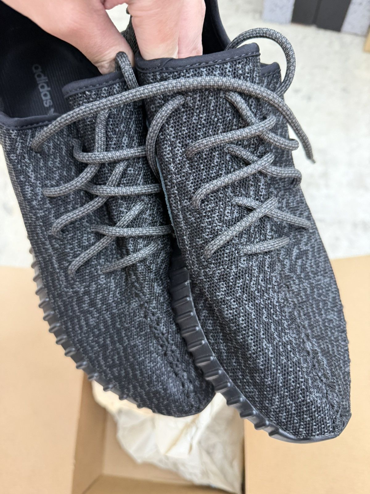Yeezy Yeezy 350 Boost Pirate Black OG Size US 10 / EU 43 - 6 Thumbnail