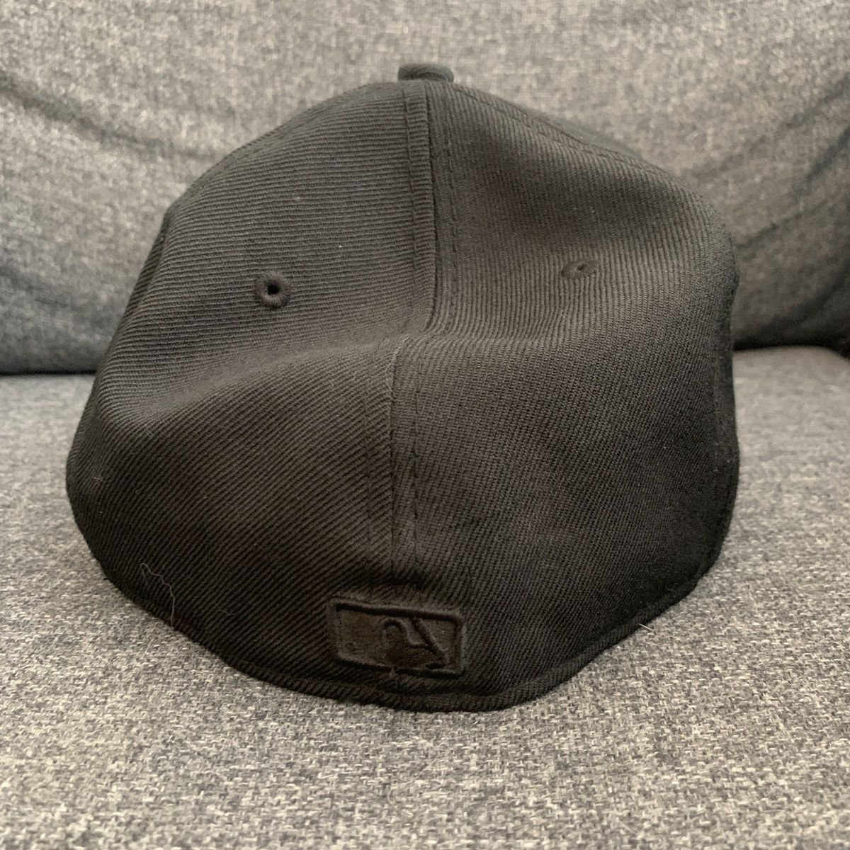New York Yankees × Vintage Vintage New York Yankees Fitted Hat 2000s Y2K 7 1/8 Size ONE SIZE - 5 Thumbnail