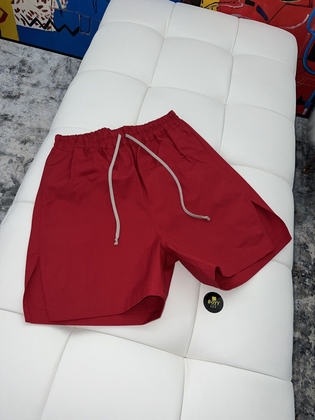 Image of Rick Owens Rick Owen’S Lido Shorts in Red, Men's (Size 34)