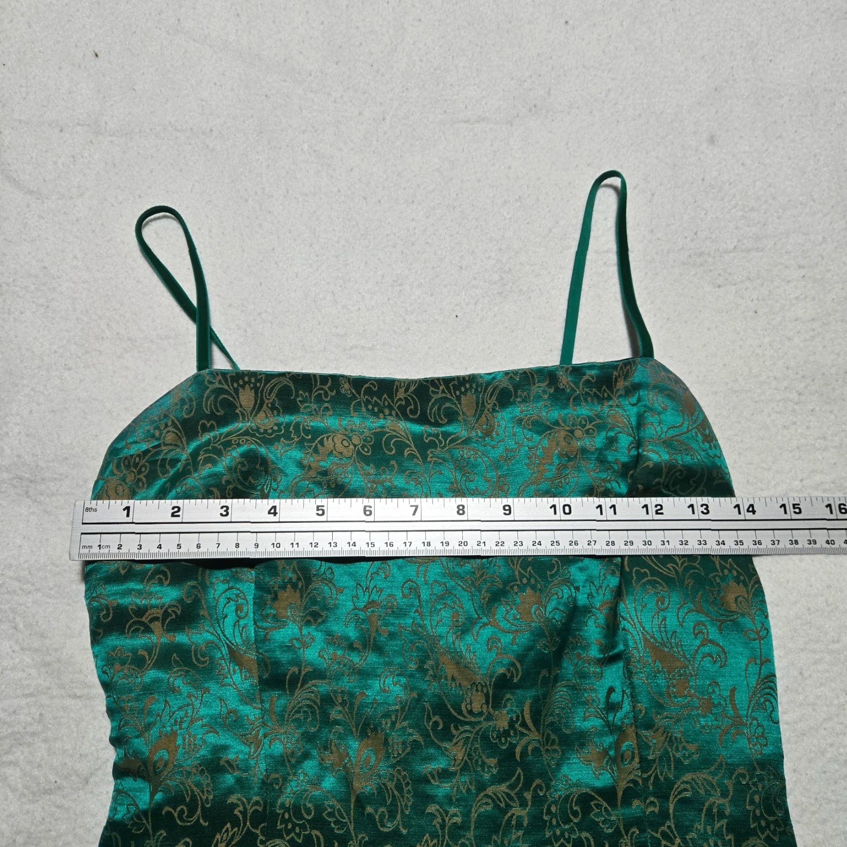 Donna Morgan Donna Morgan Green Fit & Flare Bubble Skirt Cocktail Dress Size 4 Womens Size 27" / US 4 / IT 40 - 4 Thumbnail