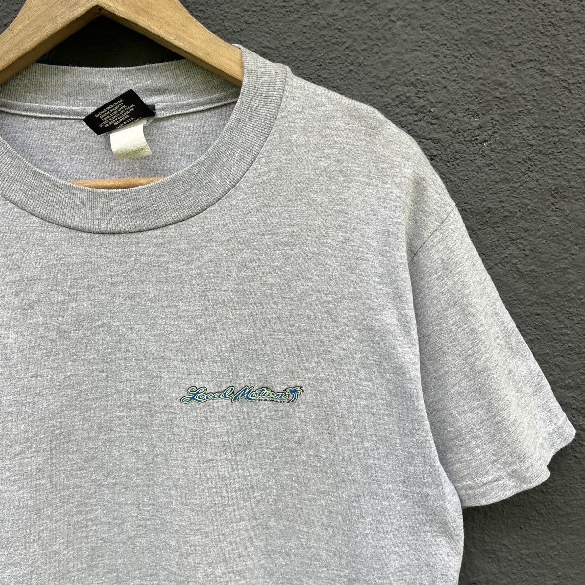 Sun Surf Thrashed Vintage 90s Local Motion Surfing Brand Tee Size US L / EU 52-54 / 3 - 4 Thumbnail