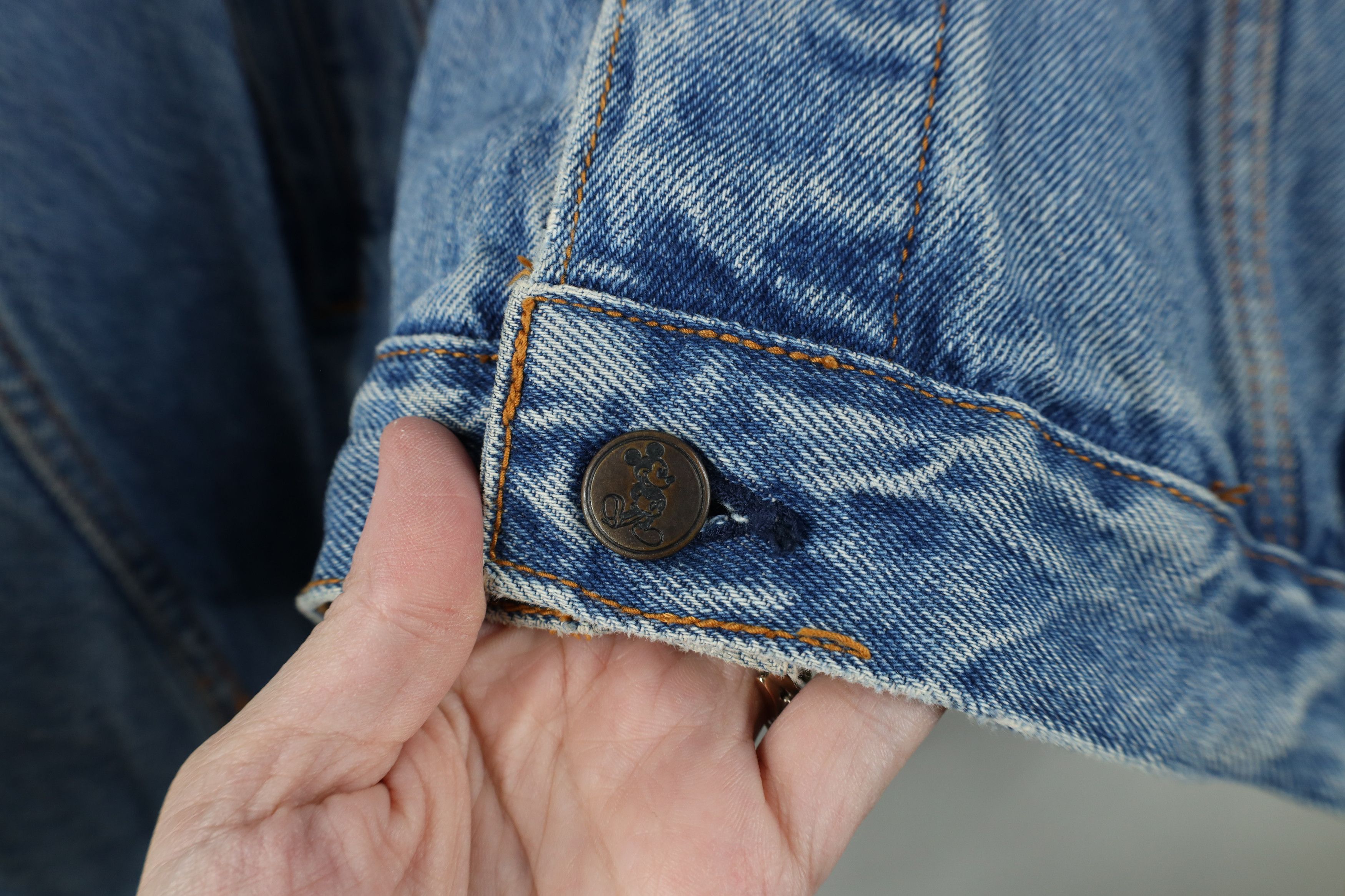 Disney Vintage 90s Disney Mickey Mouse Denim Jean Trucker Jacket Size US XXL / EU 58 / 5 - 6 Thumbnail